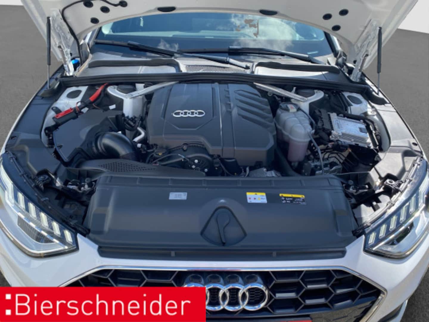 Bild über Audi A4 Limousine S line 35 TFSI S tronic - für weitere Informationen kontaktieren Sie den Audi Partner