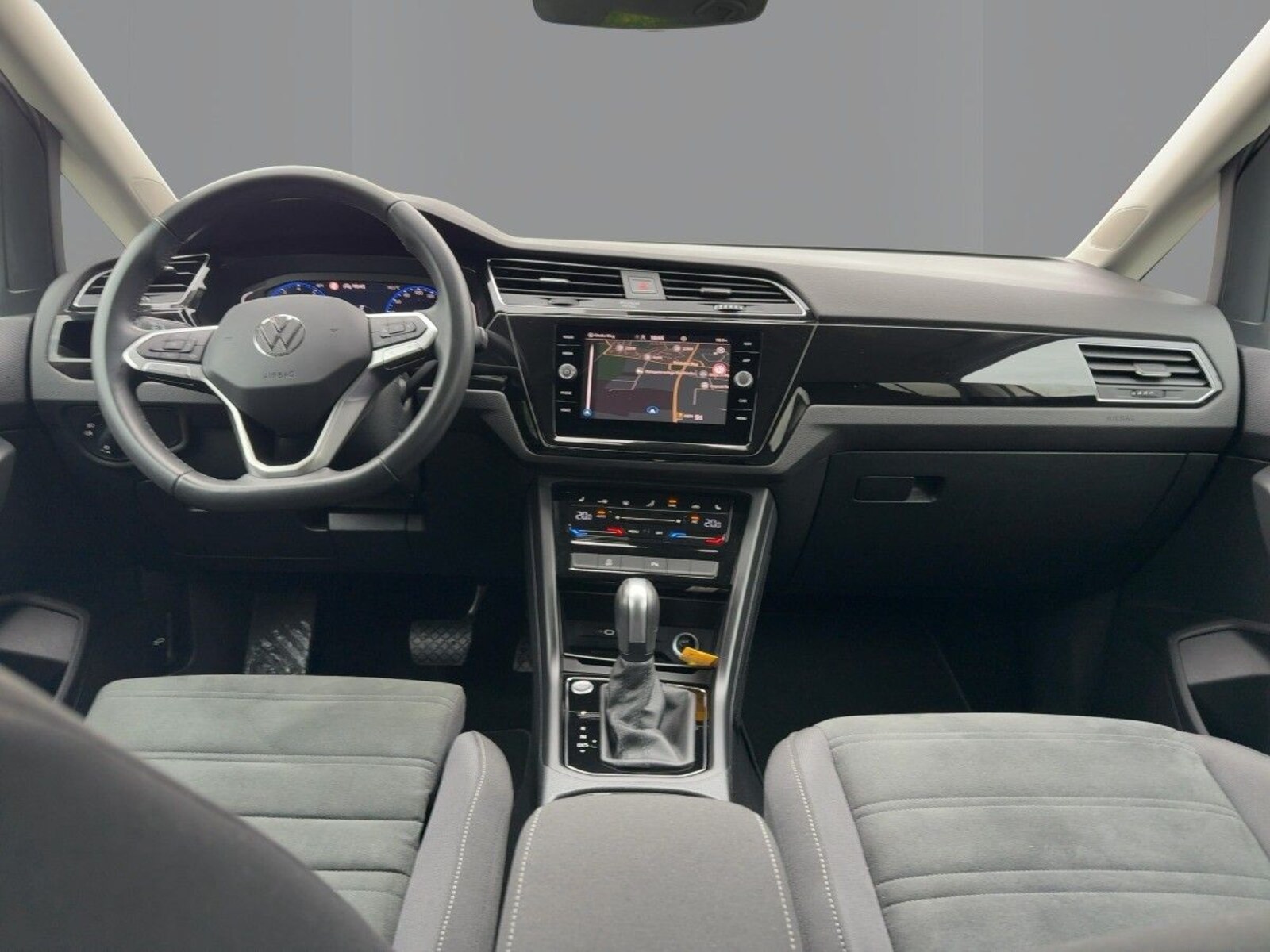 Volkswagen Touran – Bild 11