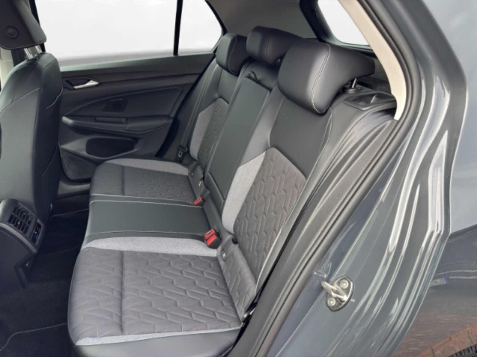 Volkswagen Golf – Bild 9