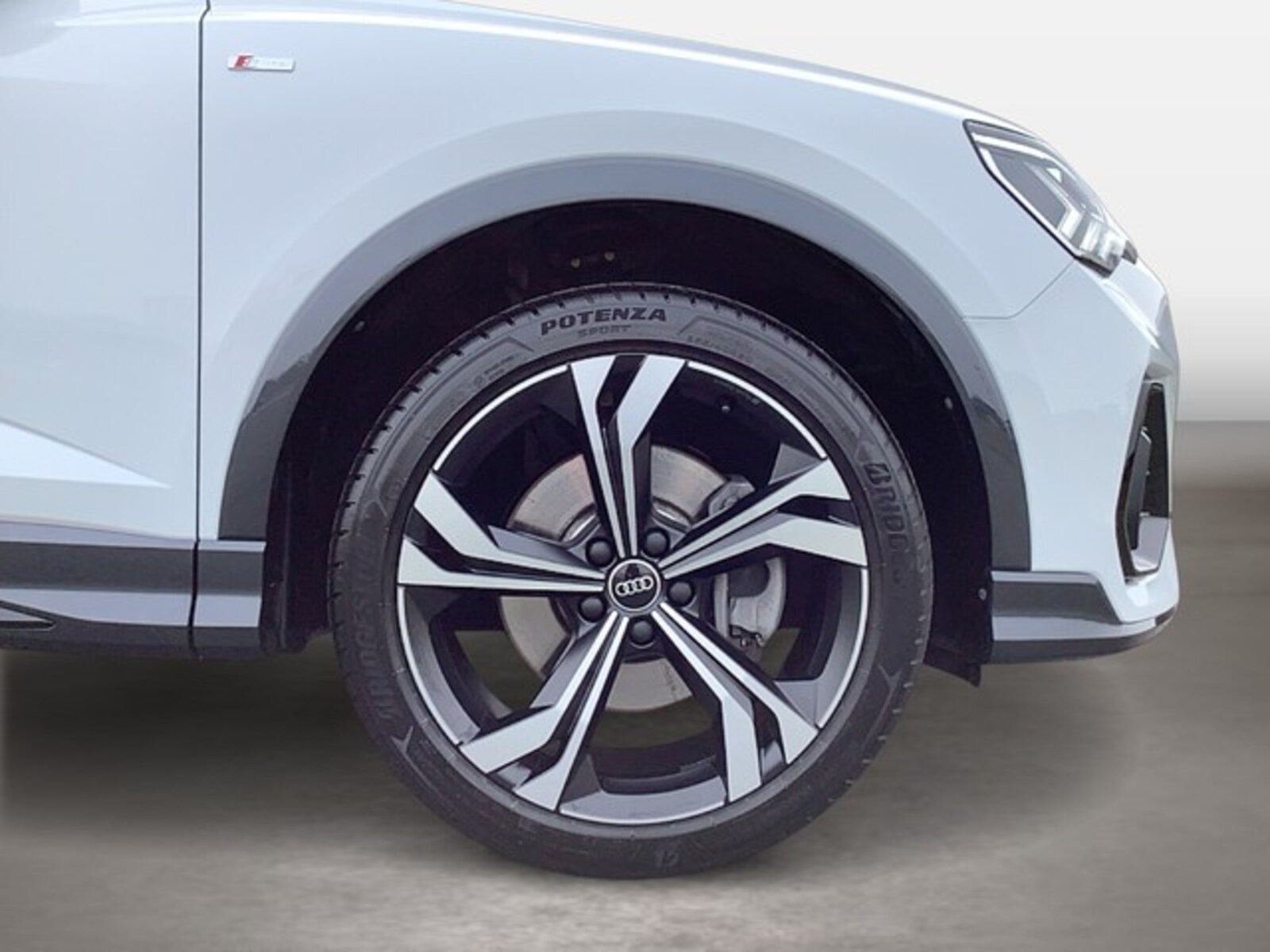 Audi Q3 Sportback – Bild 11