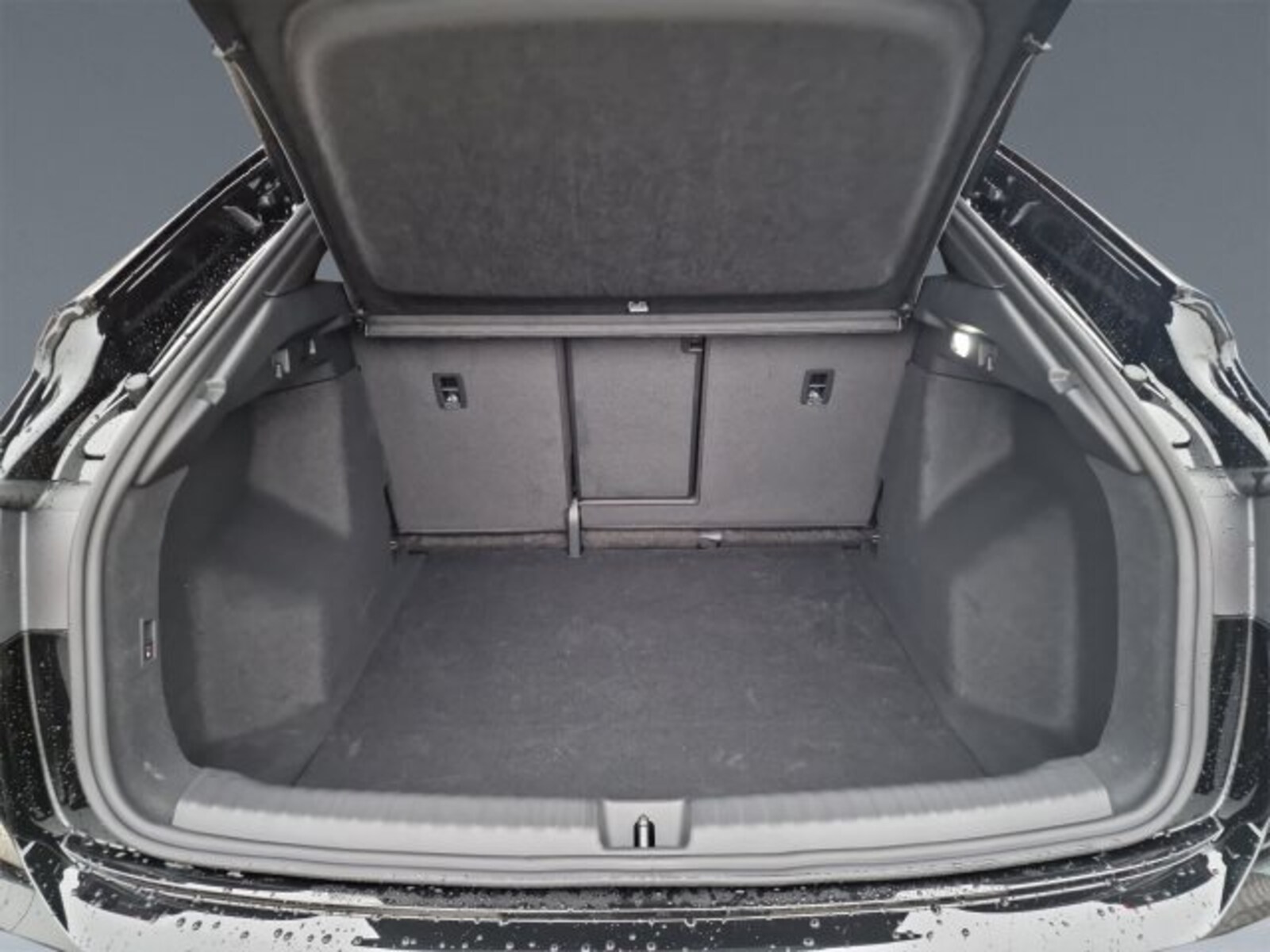Audi Q4 Sportback e-tron – Bild 16