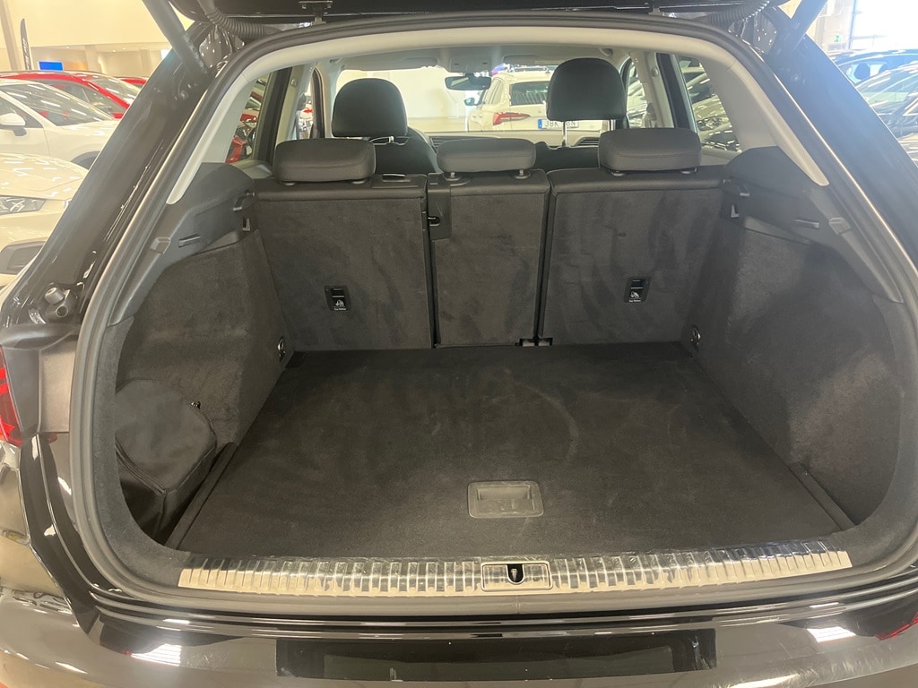 Bild som visar Audi Q3 Q3 35 TFSI advanced 150 hk S tronic - för mer information kontakta din Audi Partner