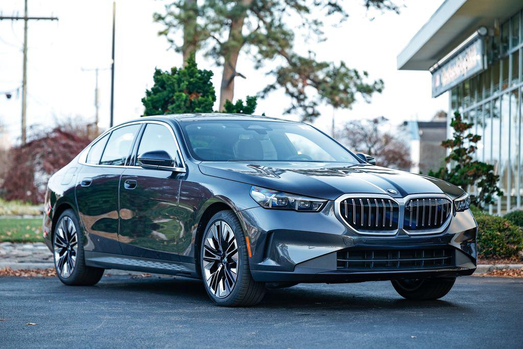 2026 BMW 530i