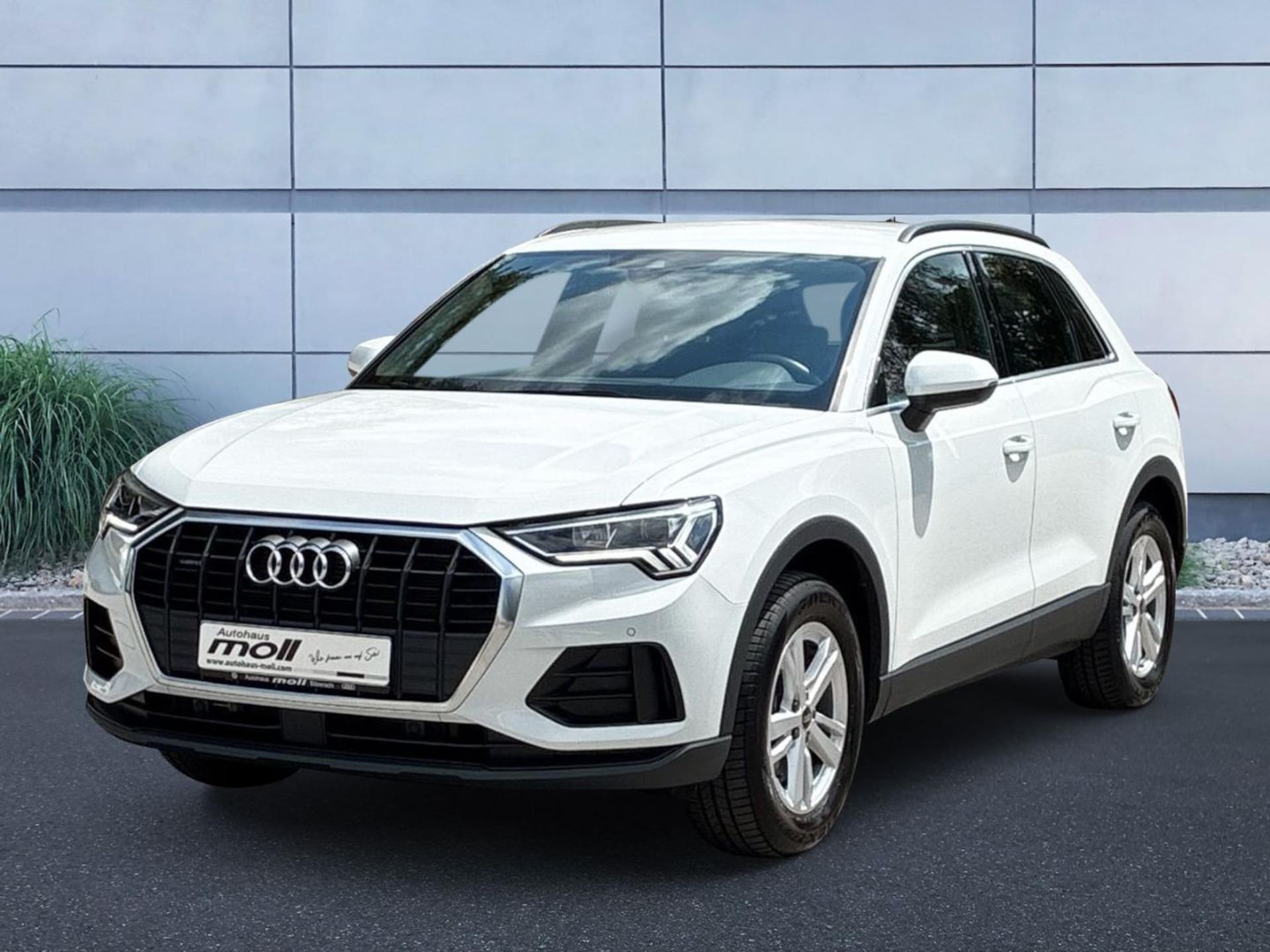 Audi Q3 SUV