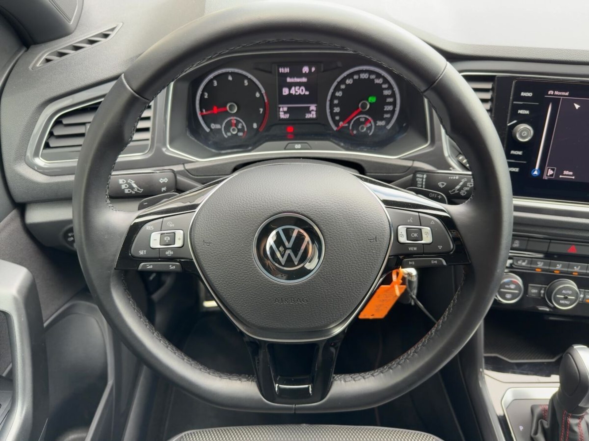 Volkswagen T-Roc Sport