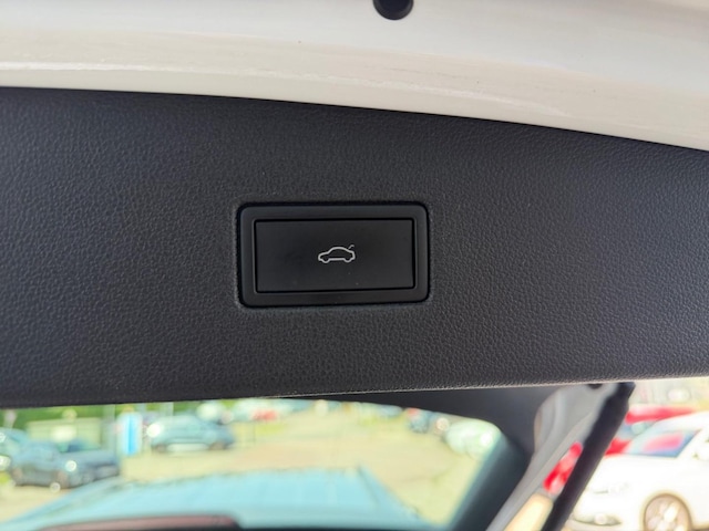 Bild des Autos 25