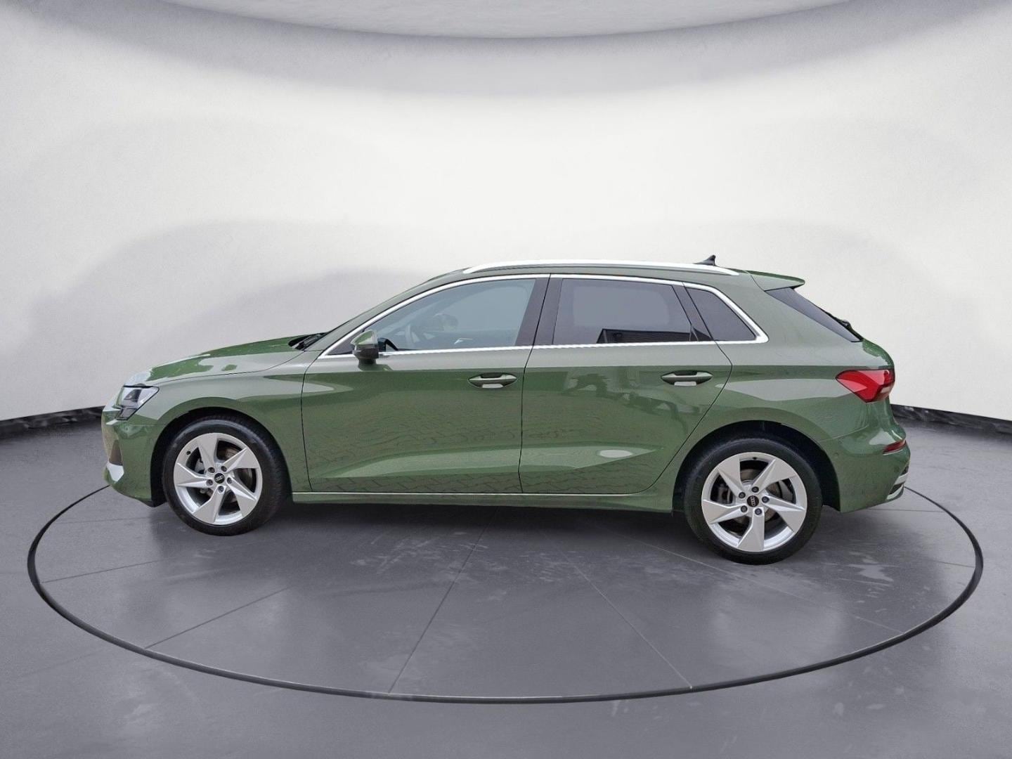 Bild über Audi A3 Sportback advanced 35 TFSI Schaltgetriebe - für weitere Informationen kontaktieren Sie den Audi Partner