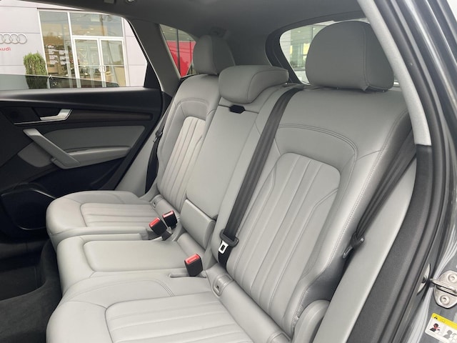 2023 Audi Q5 Premium - Photo 16