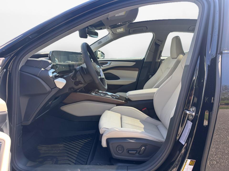 2026 Audi A6 Premium Plus - Photo 9