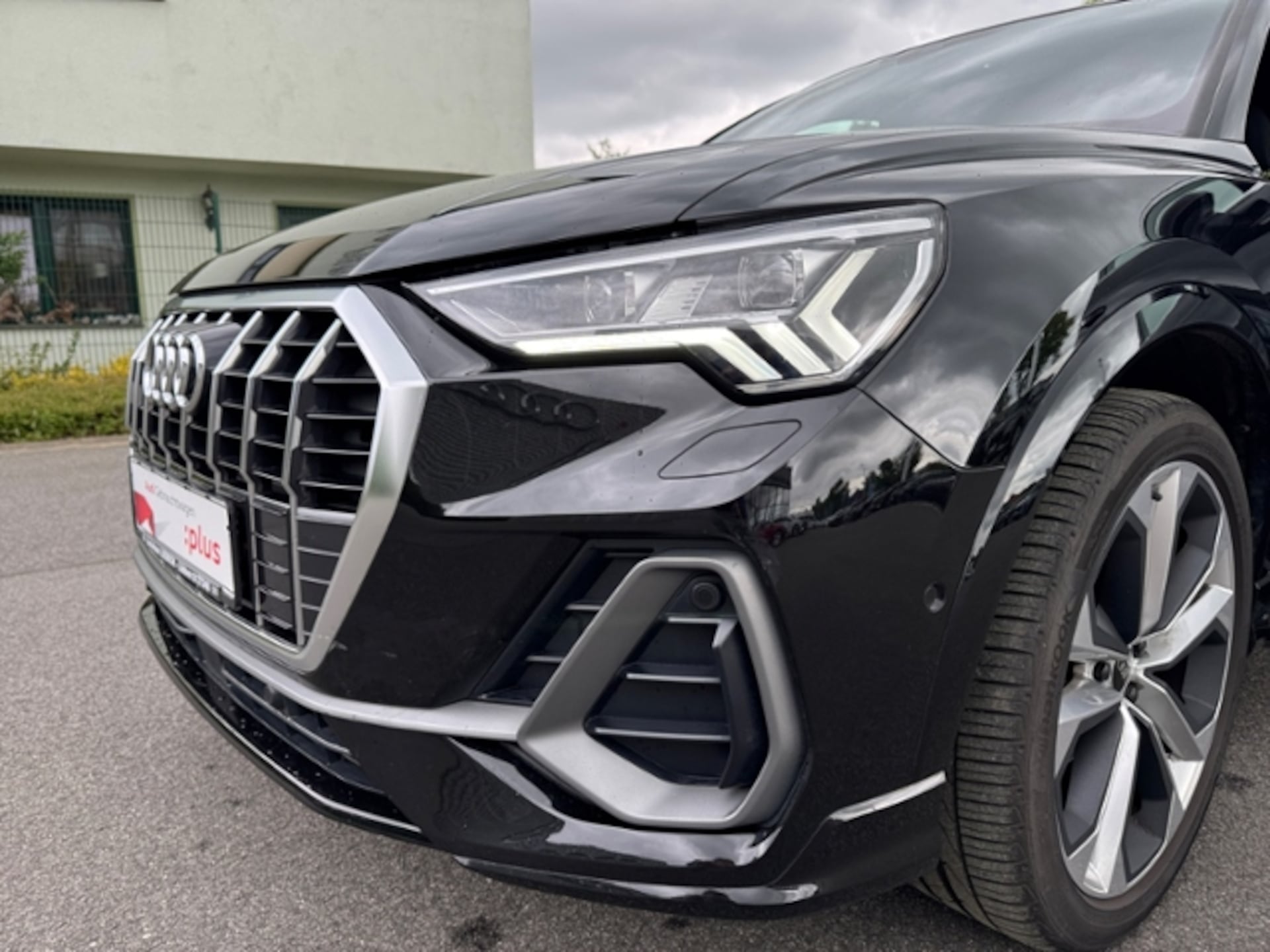 Audi Q3 SUV S line