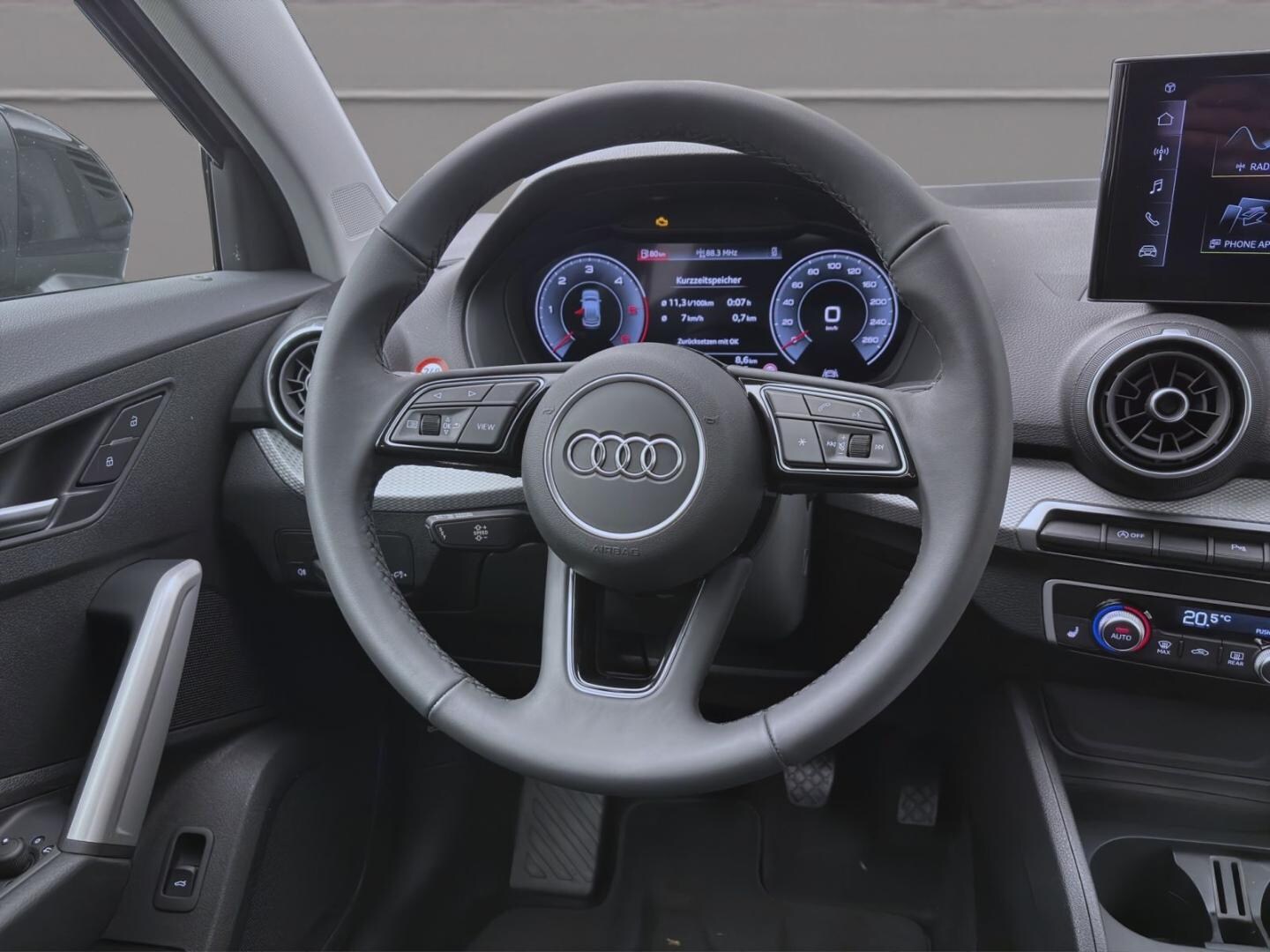 Bild über Audi Q2 30 TDI Schaltgetriebe - für weitere Informationen kontaktieren Sie den Audi Partner