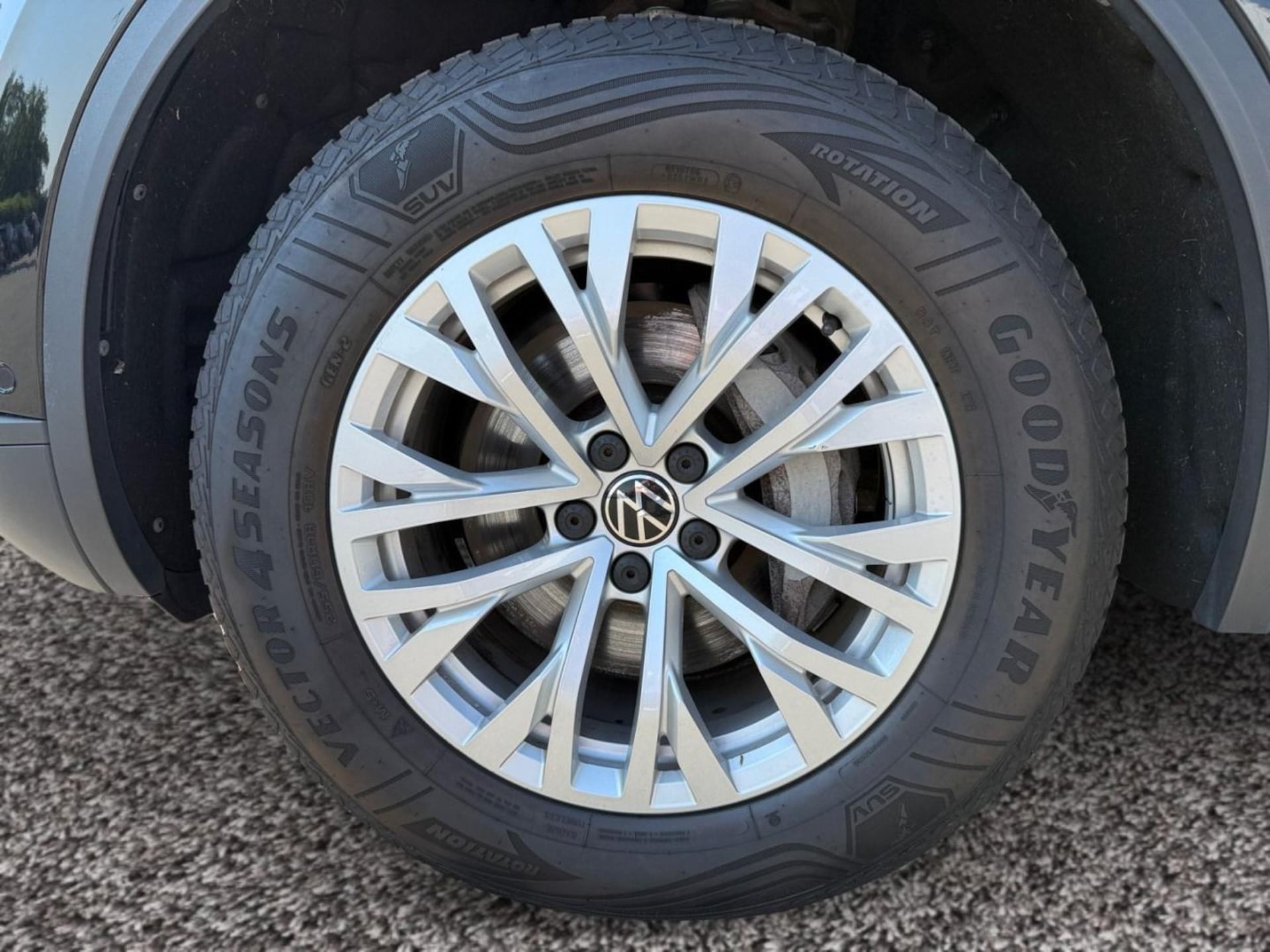 Volkswagen Touareg Basis-Modell