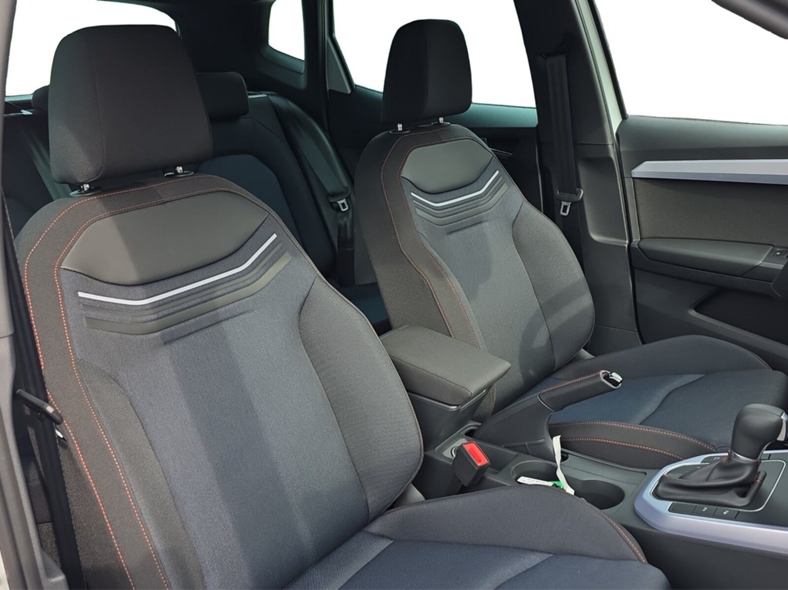 SEAT Arona – Bild 10