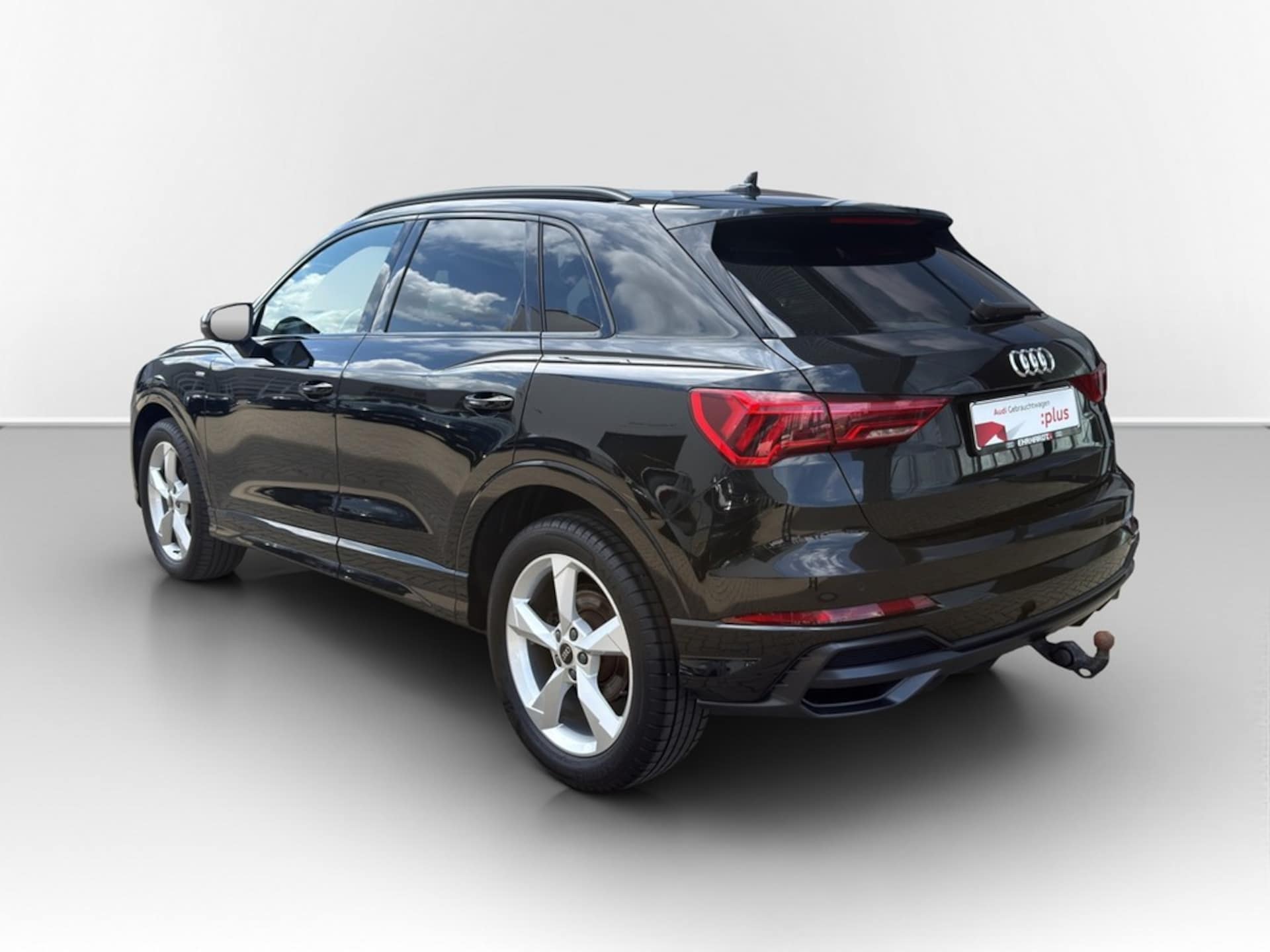 Audi Q3 SUV S line