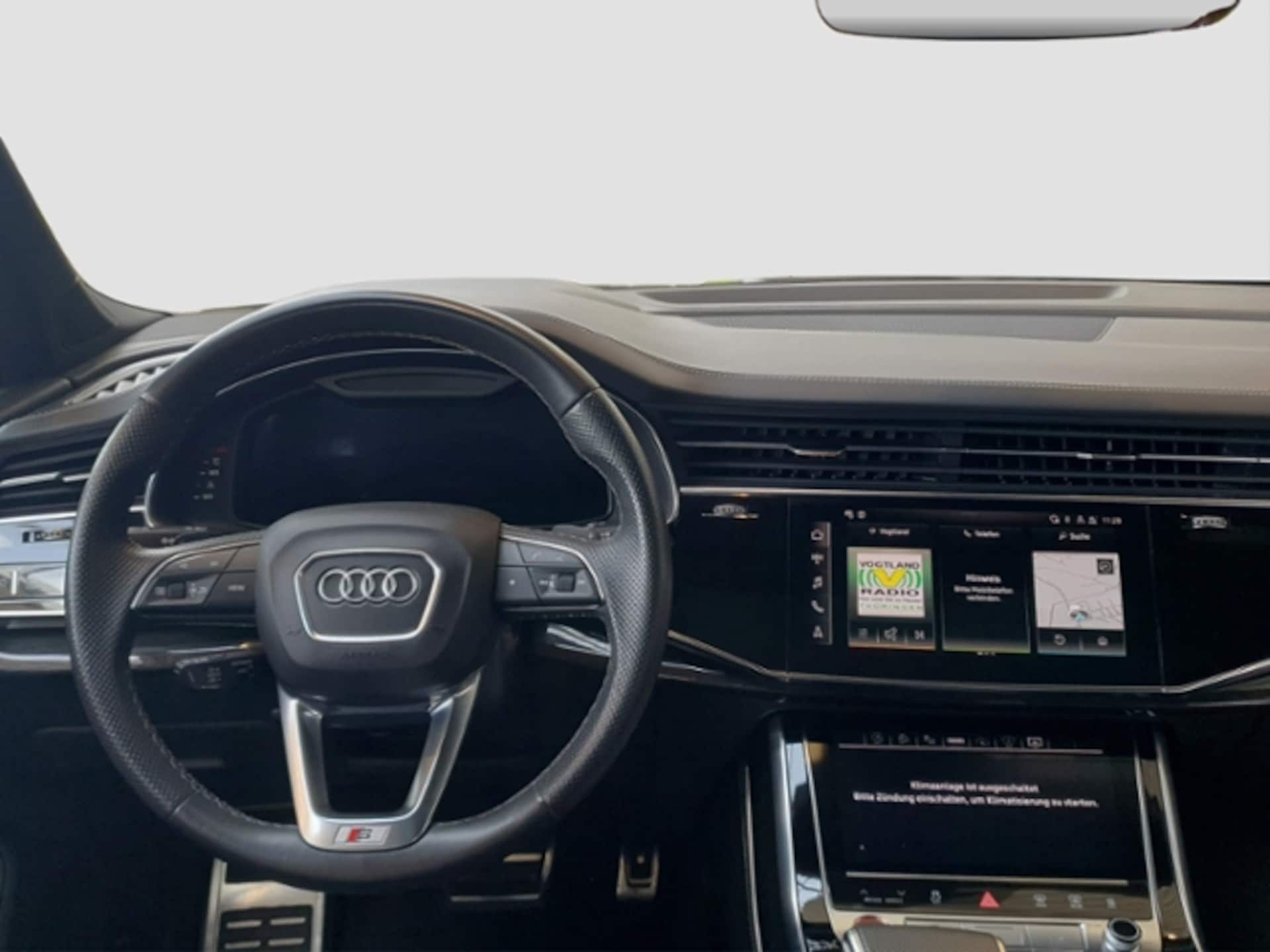 Audi SQ7 SUV