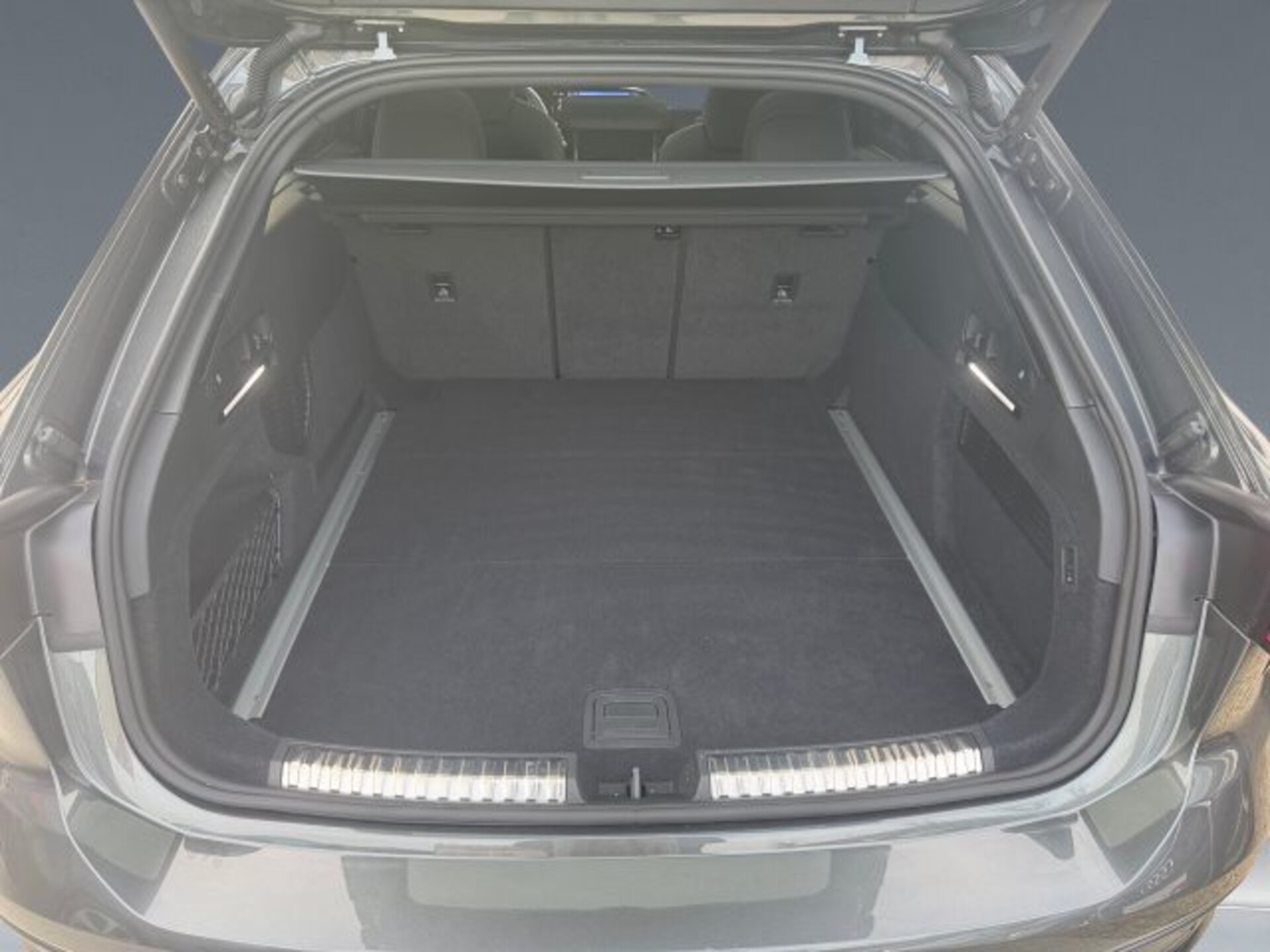 Audi A6 Avant edition one