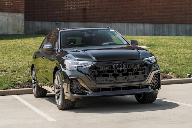 2026 Audi Q8