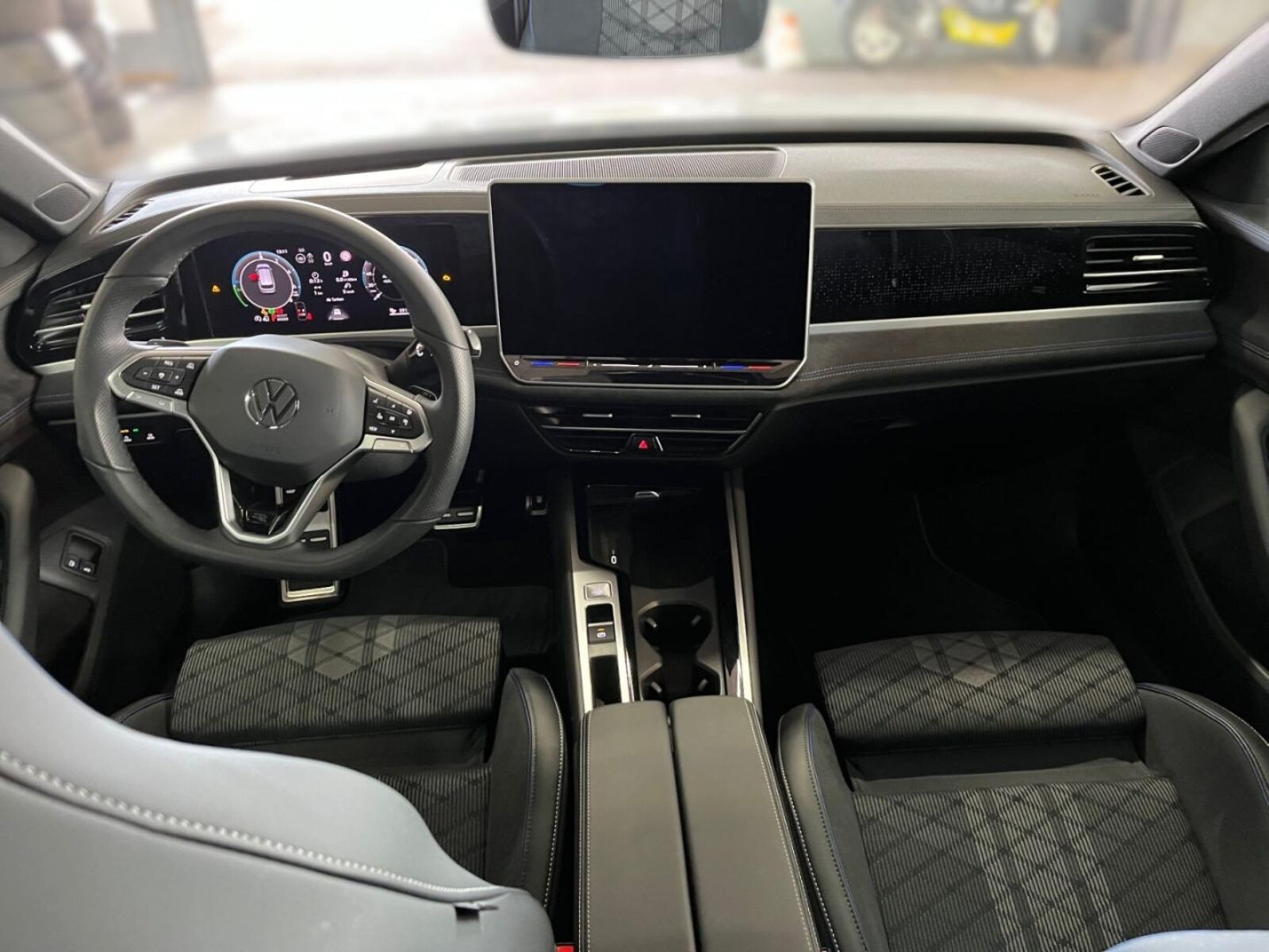Volkswagen Passat – Bild 13