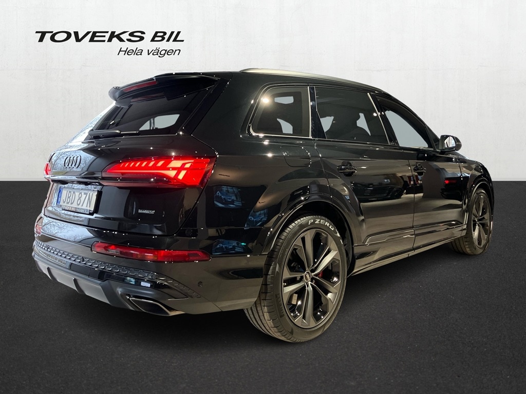 Image about Audi Q7 SUV Q7 SUV 50 TDI quattro S line 286 hk tiptronic