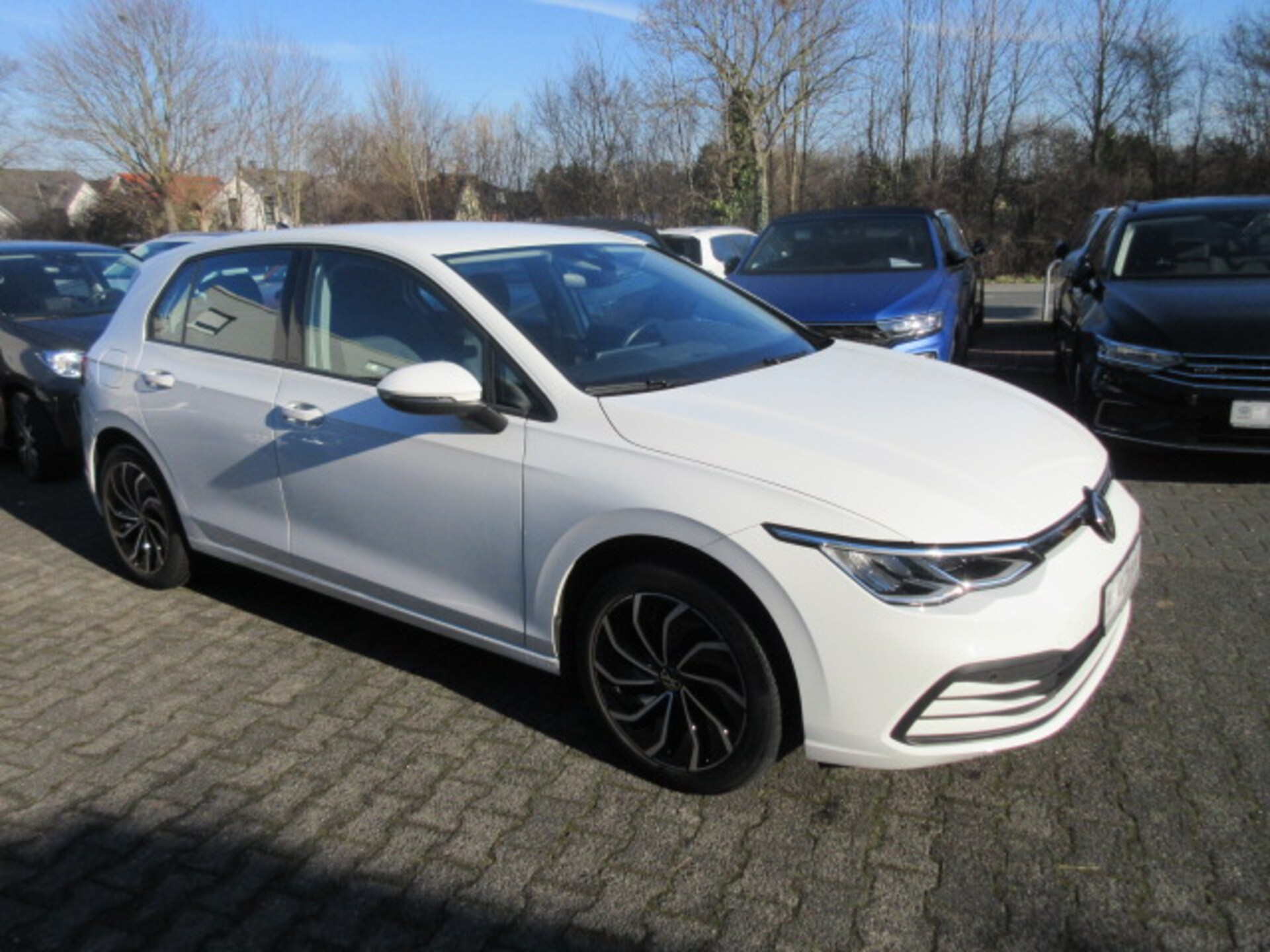 Volkswagen Golf Life