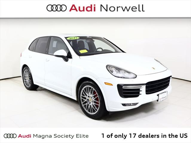 2017 Porsche Cayenne GTS