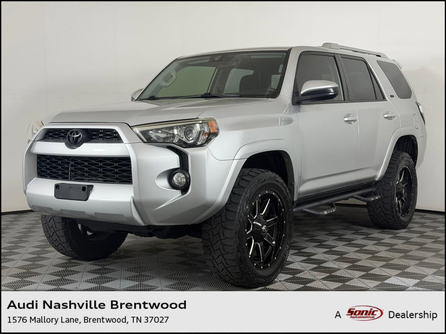 2017 Toyota 4Runner SR5 V6's photo