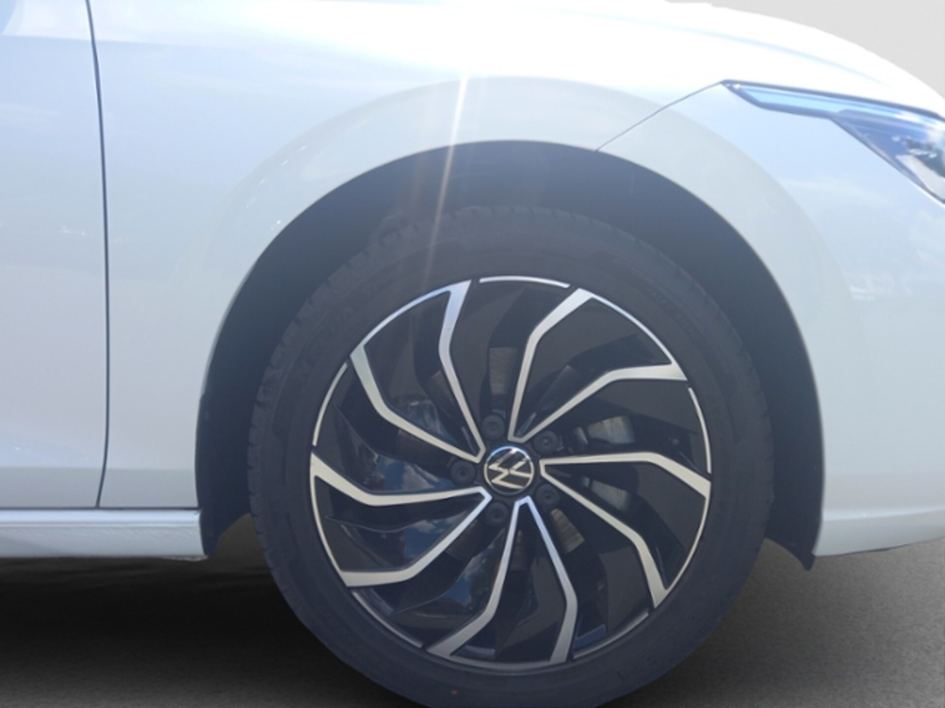 Volkswagen Golf Active