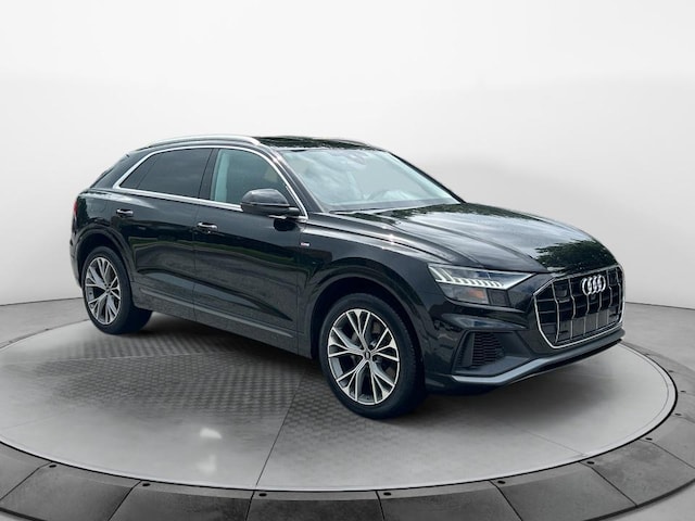 2023 Audi Q8