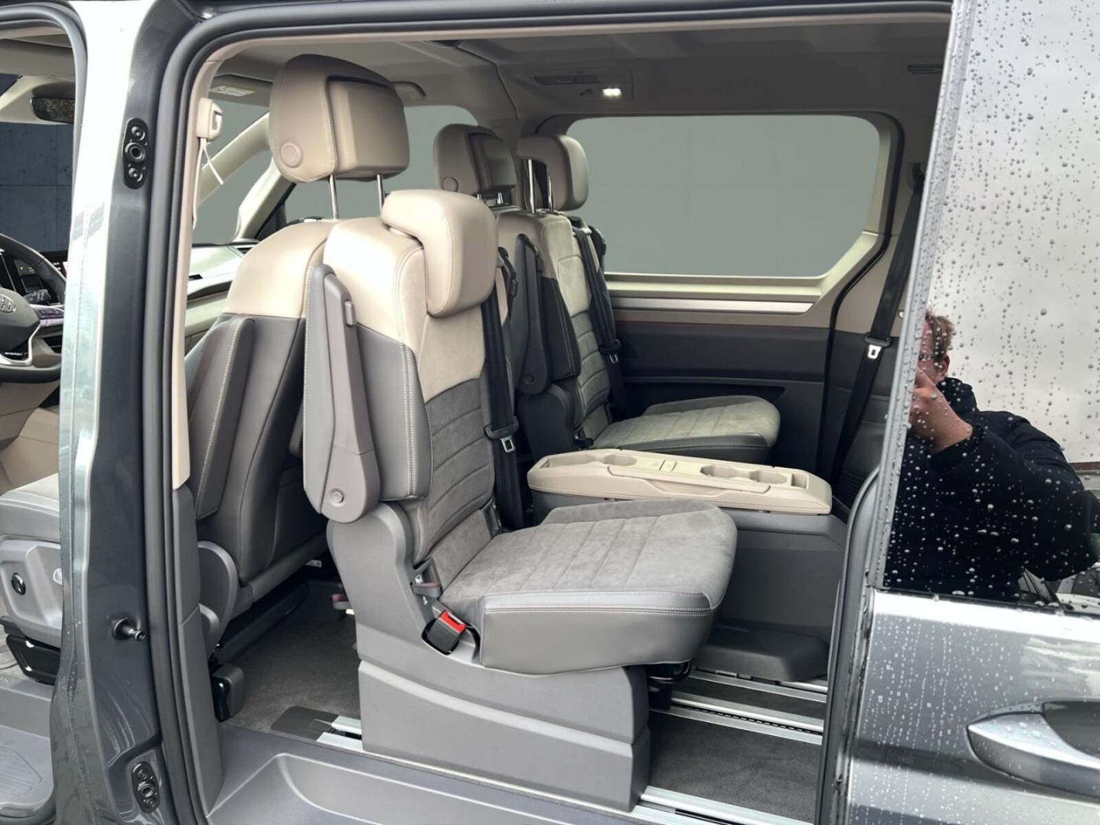 Volkswagen Multivan – Bild 15