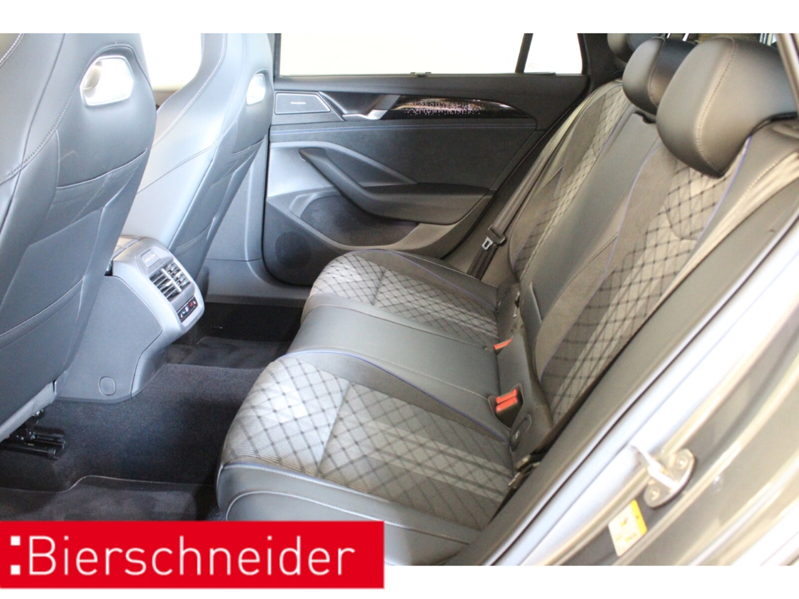 Volkswagen Passat – Bild 12
