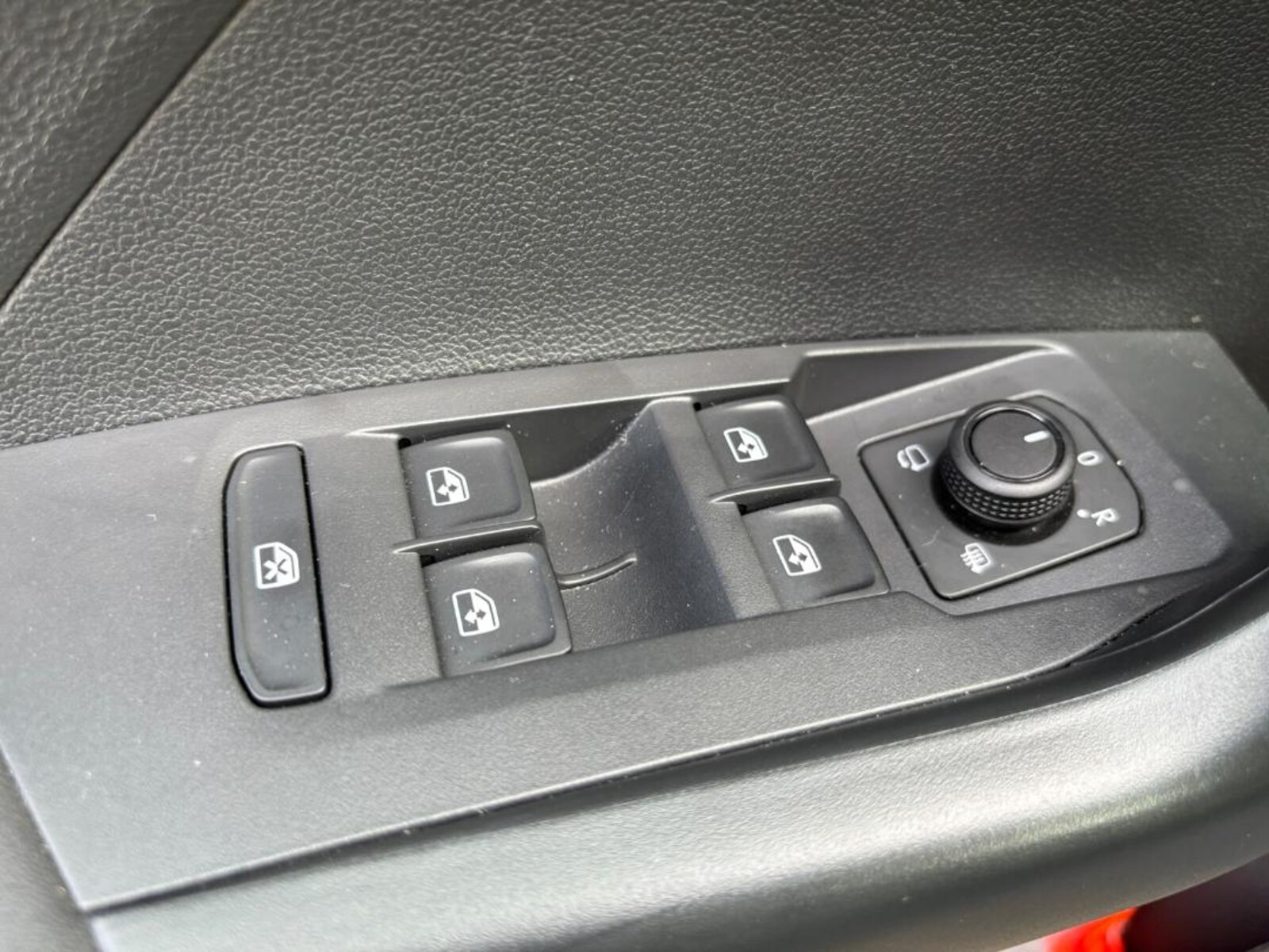 Volkswagen T-Cross – Bild 15