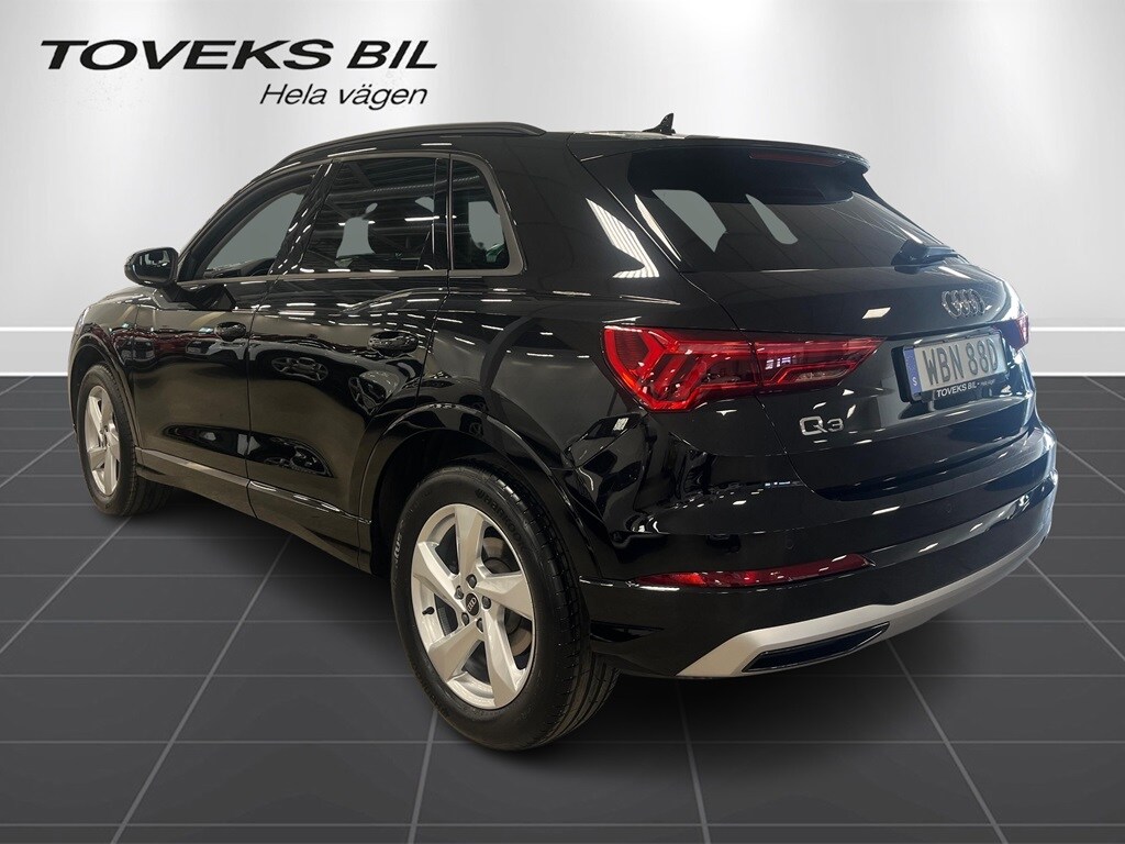 Bild som visar&nbsp;Audi Q3&nbsp;Q3 35 TFSI advanced 150 hk S tronic - för mer information kontakta din Audi Partner
