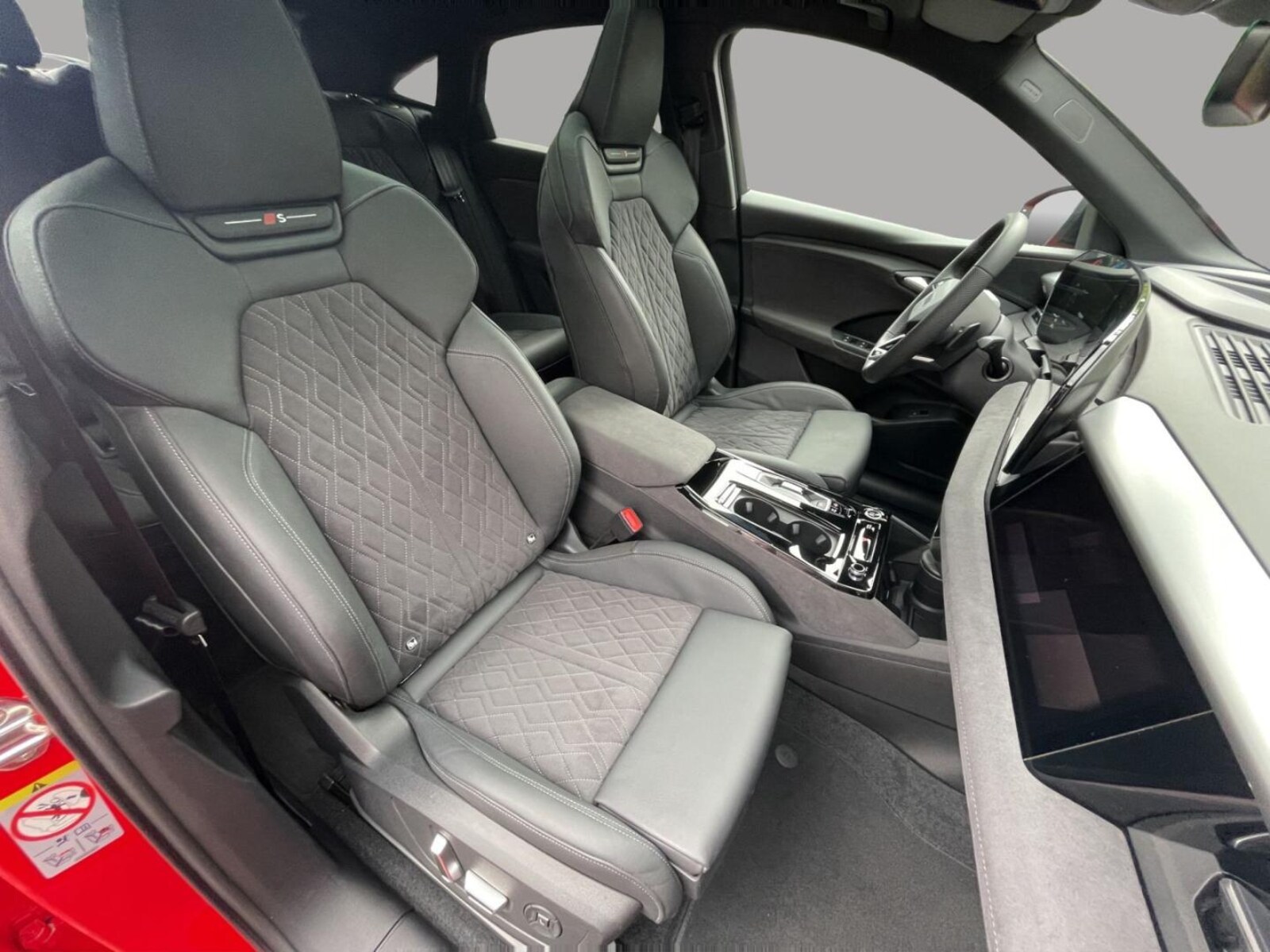 Audi Q6 Sportback e-tron – Bild 18