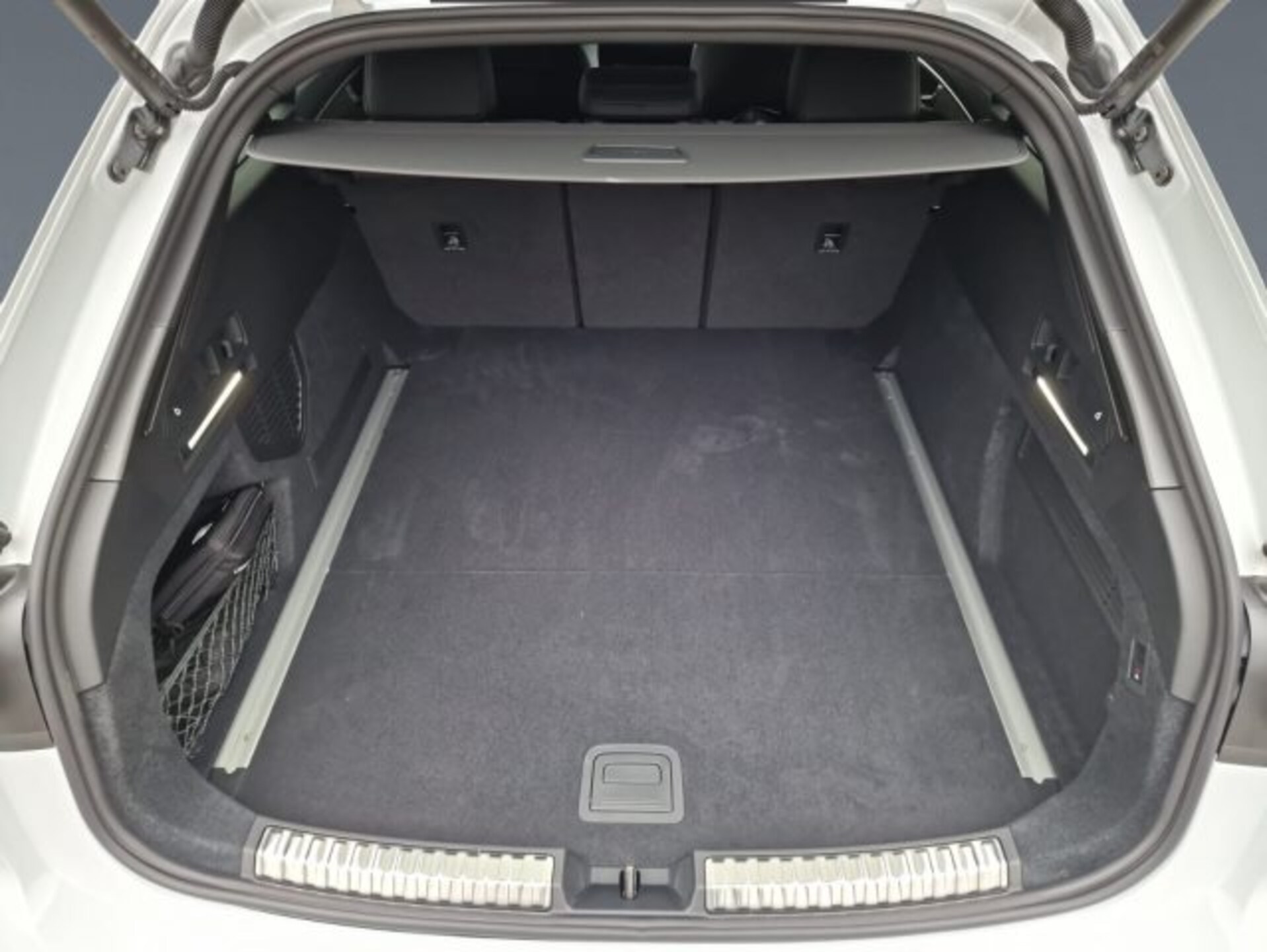 Audi A6 Avant edition one