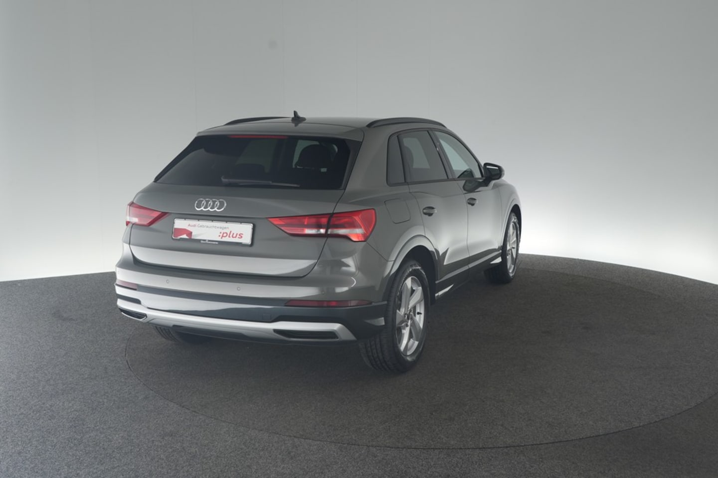 Bild über Audi Q3 TFSI 110 kW S tronic - für weitere Informationen kontaktieren Sie den Audi Partner