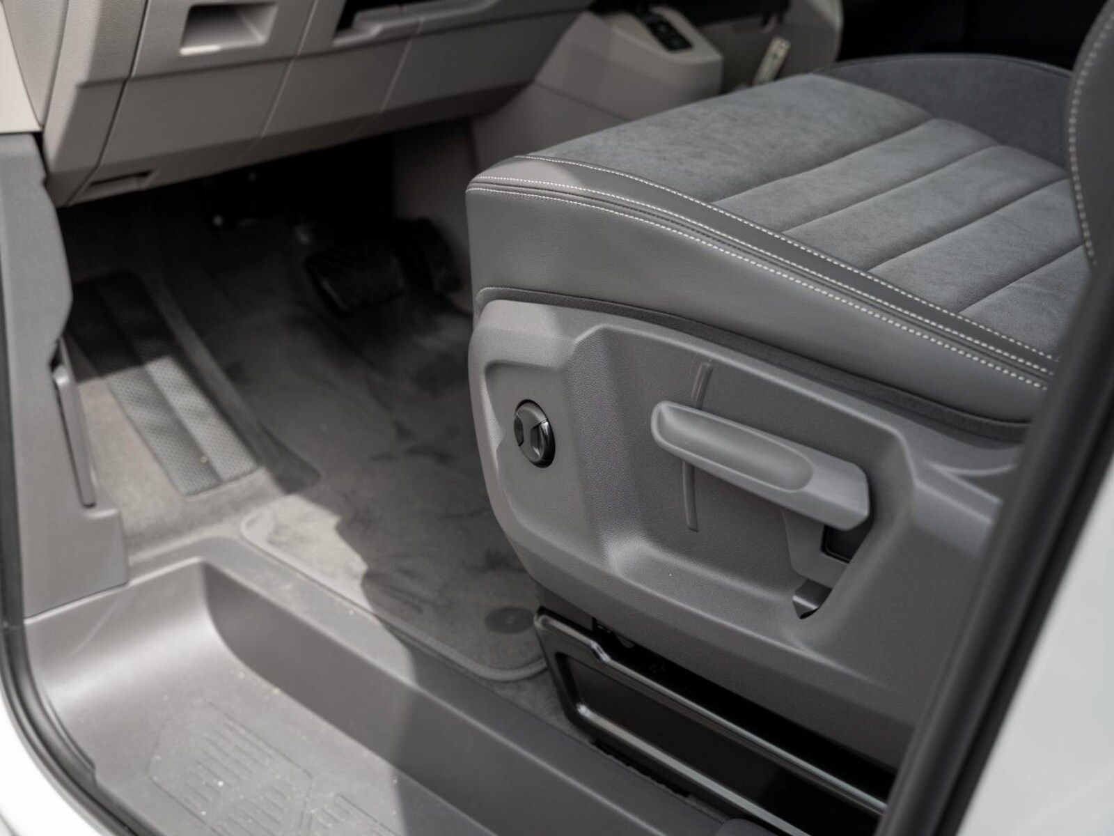 Volkswagen Multivan Langversion – Bild 28