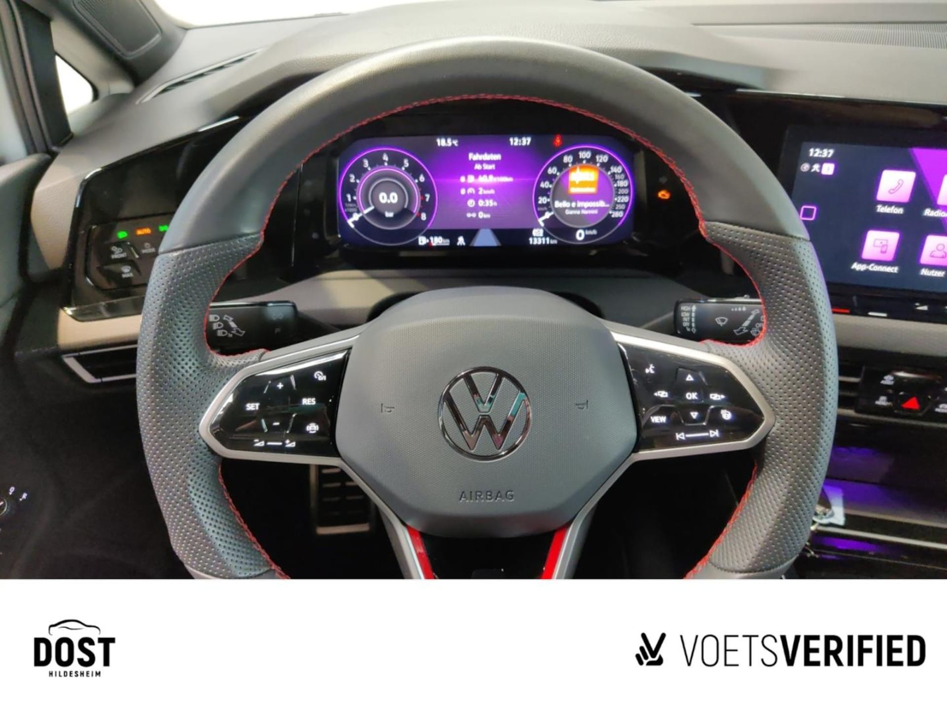 Volkswagen Golf GTI