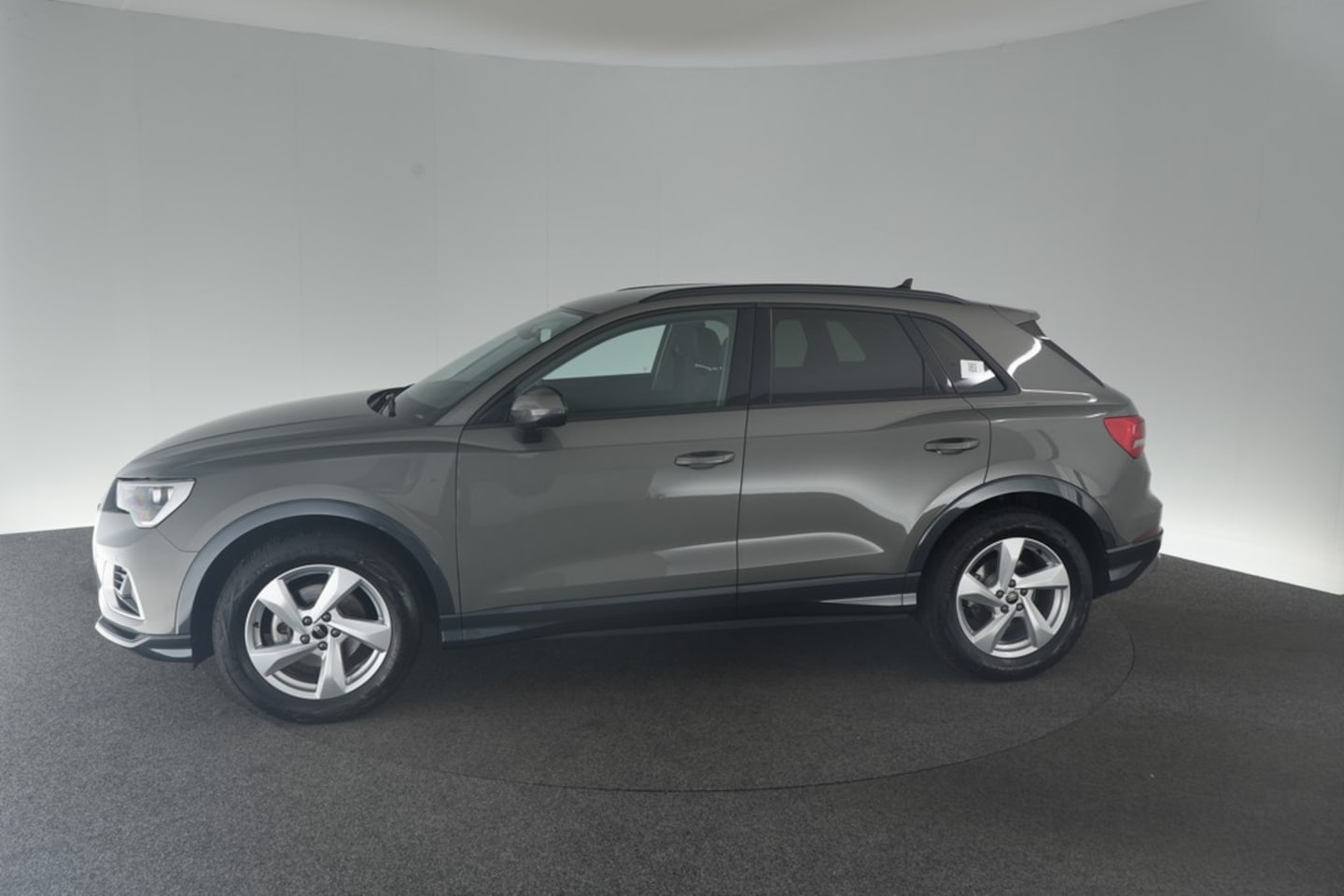 Bild über Audi Q3 TFSI 110 kW S tronic - für weitere Informationen kontaktieren Sie den Audi Partner