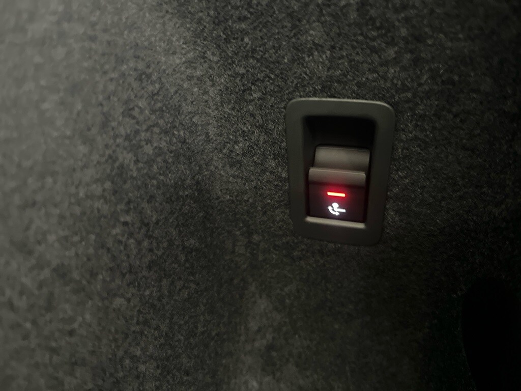 Bild som visar&nbsp;Audi Q3&nbsp;Q3 35 TFSI advanced 150 hk S tronic - för mer information kontakta din Audi Partner