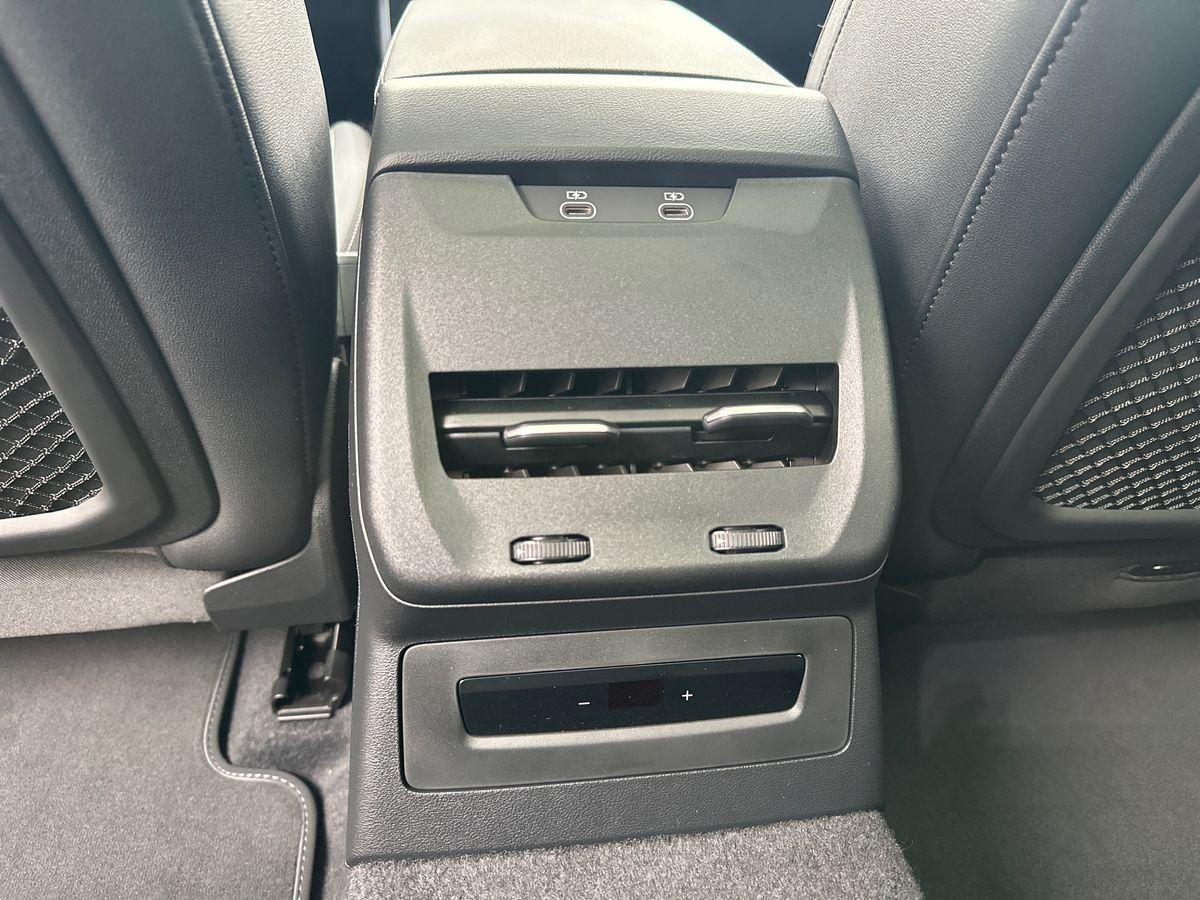 Image about Audi A5 Avant e-hybrid S line e-hybrid quattro 367 chS tronic