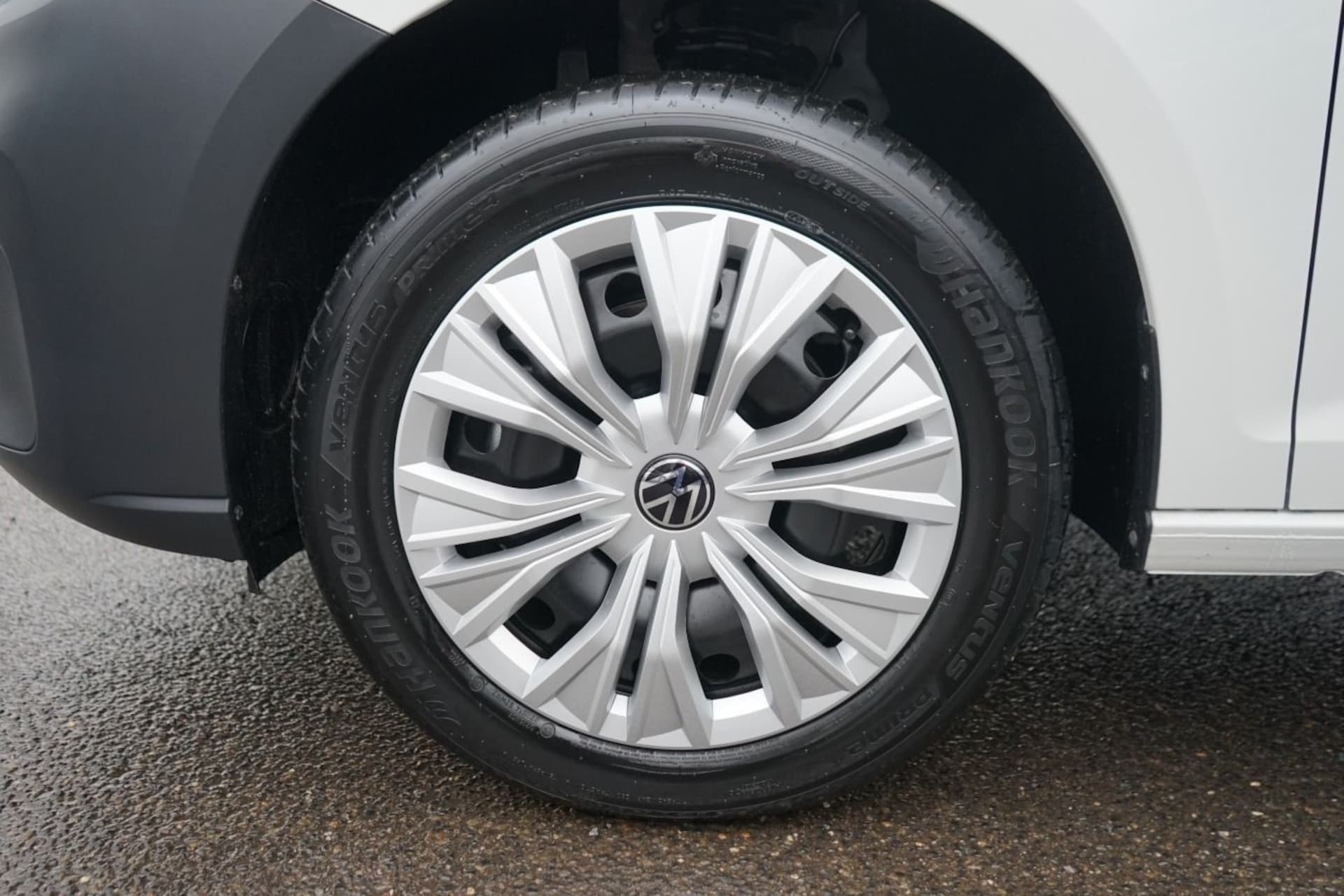 Volkswagen Caddy Kombi Basis-Modell
