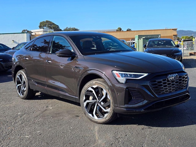 2024 Audi Q8 Sportback e-tron