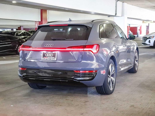 2024 Audi Q8 e-tron
