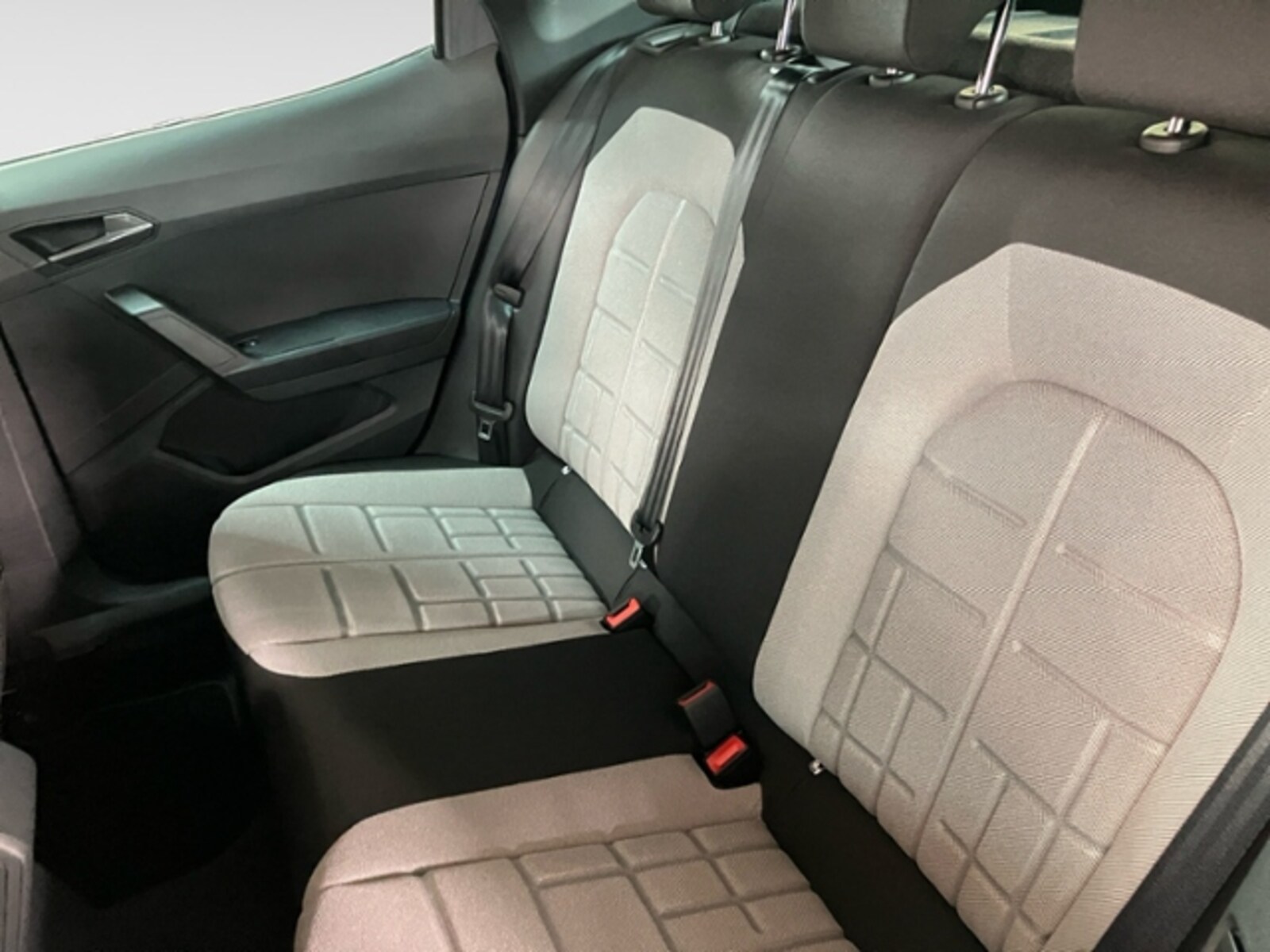 SEAT Arona – Bild 8