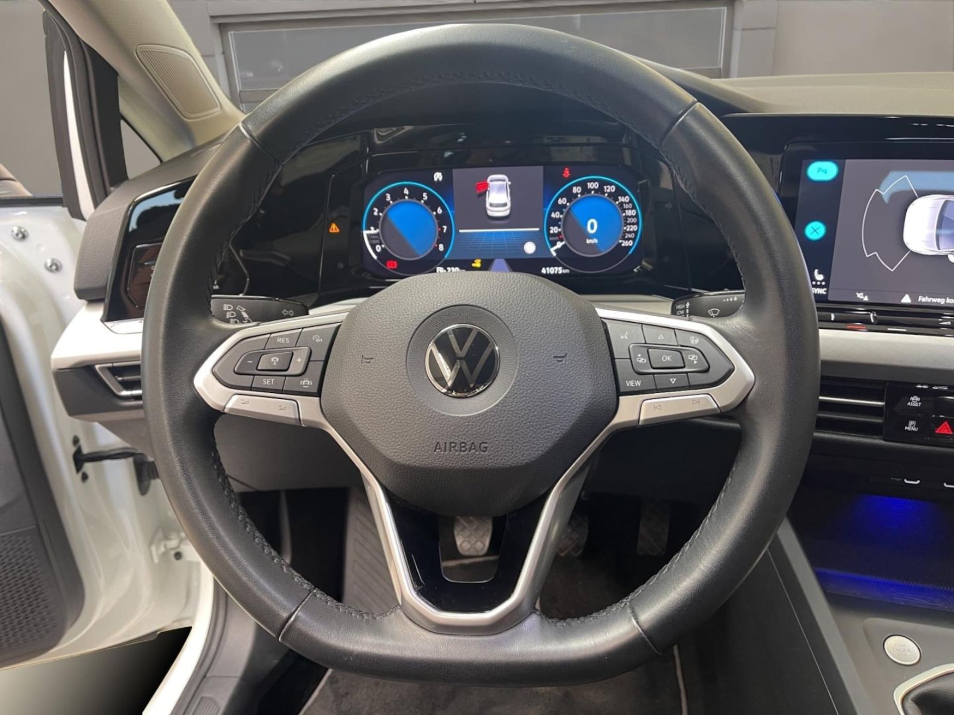 Volkswagen Golf Life