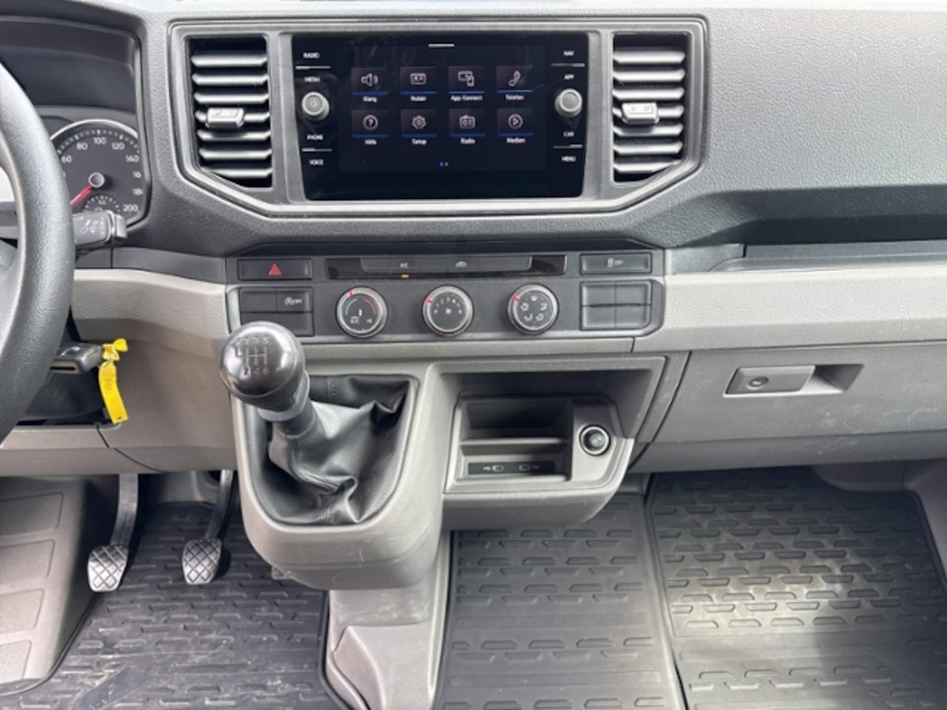 Volkswagen Crafter Doppelkabine mittlerer Radstand