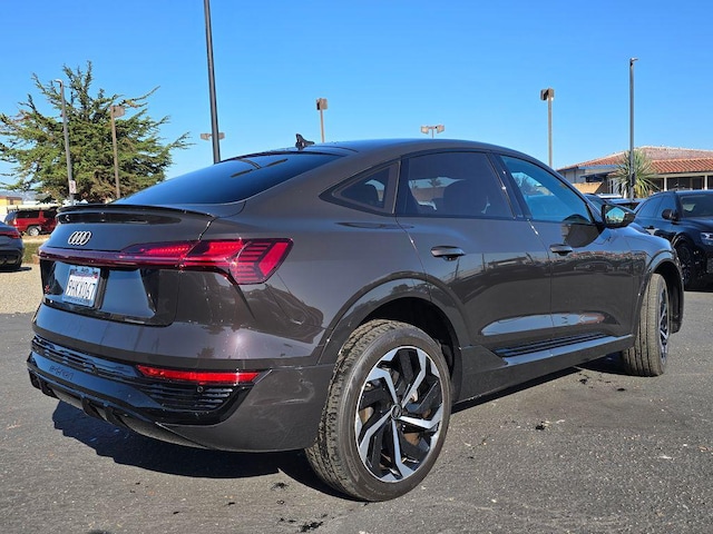 2024 Audi Q8 Sportback e-tron