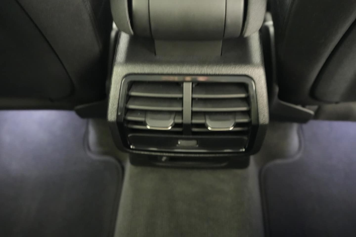Bild über Audi Q3 TFSI 110 kW S tronic - für weitere Informationen kontaktieren Sie den Audi Partner