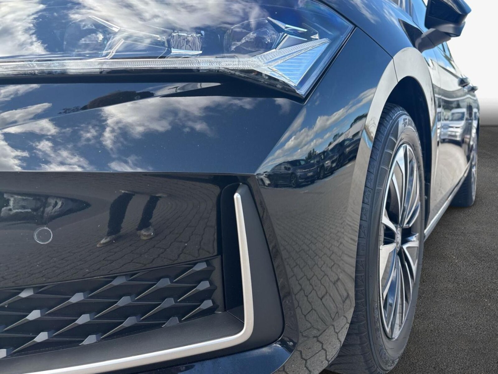 Škoda Superb Combi – Bild 6