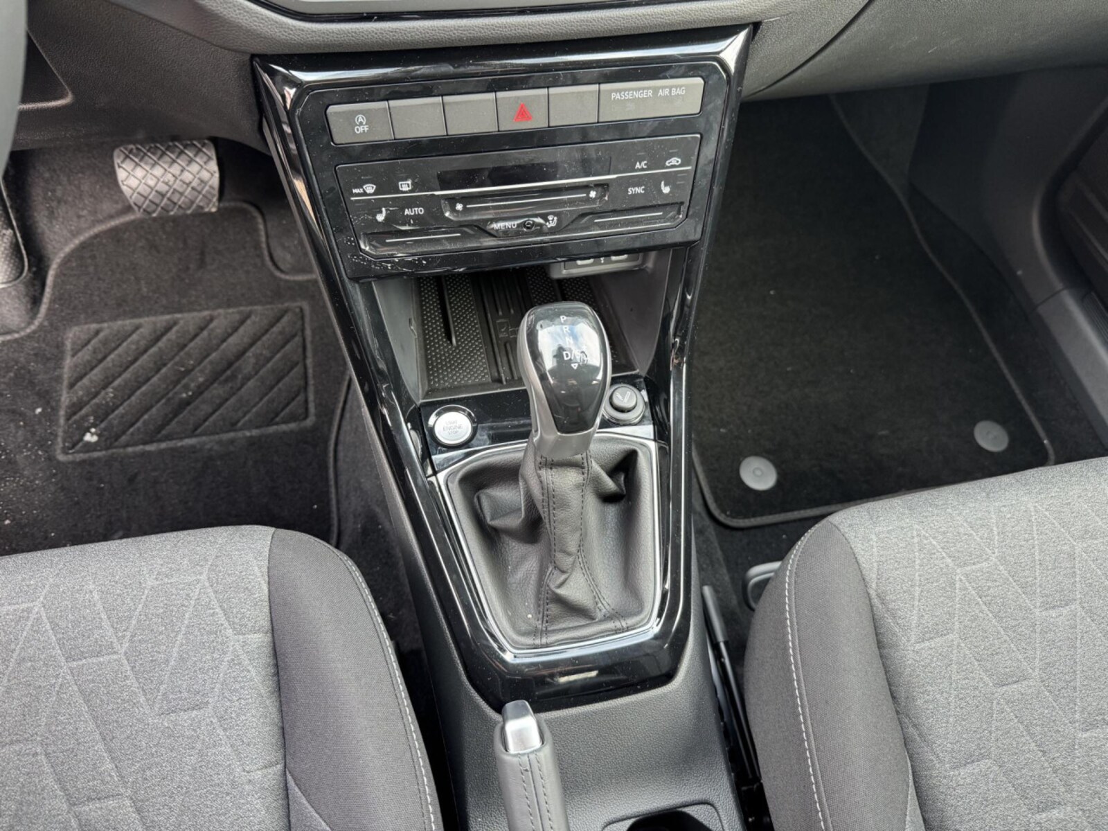 Volkswagen T-Cross – Bild 10
